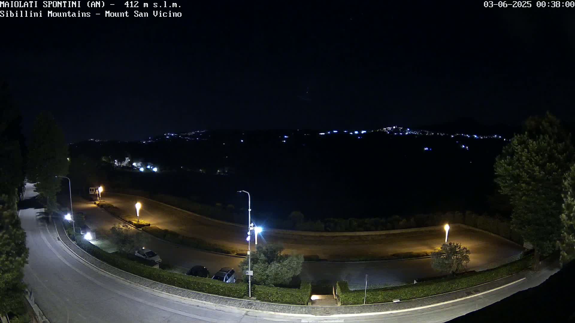 Mount Sibillini & San Vicino Live Cam - Maiolati Spontini, Marche, Italy