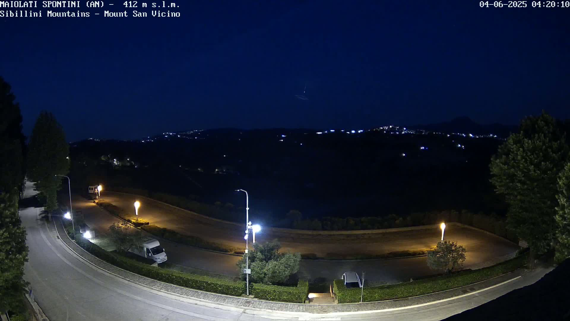 Mount Sibillini & San Vicino Live Cam - Maiolati Spontini, Marche, Italy