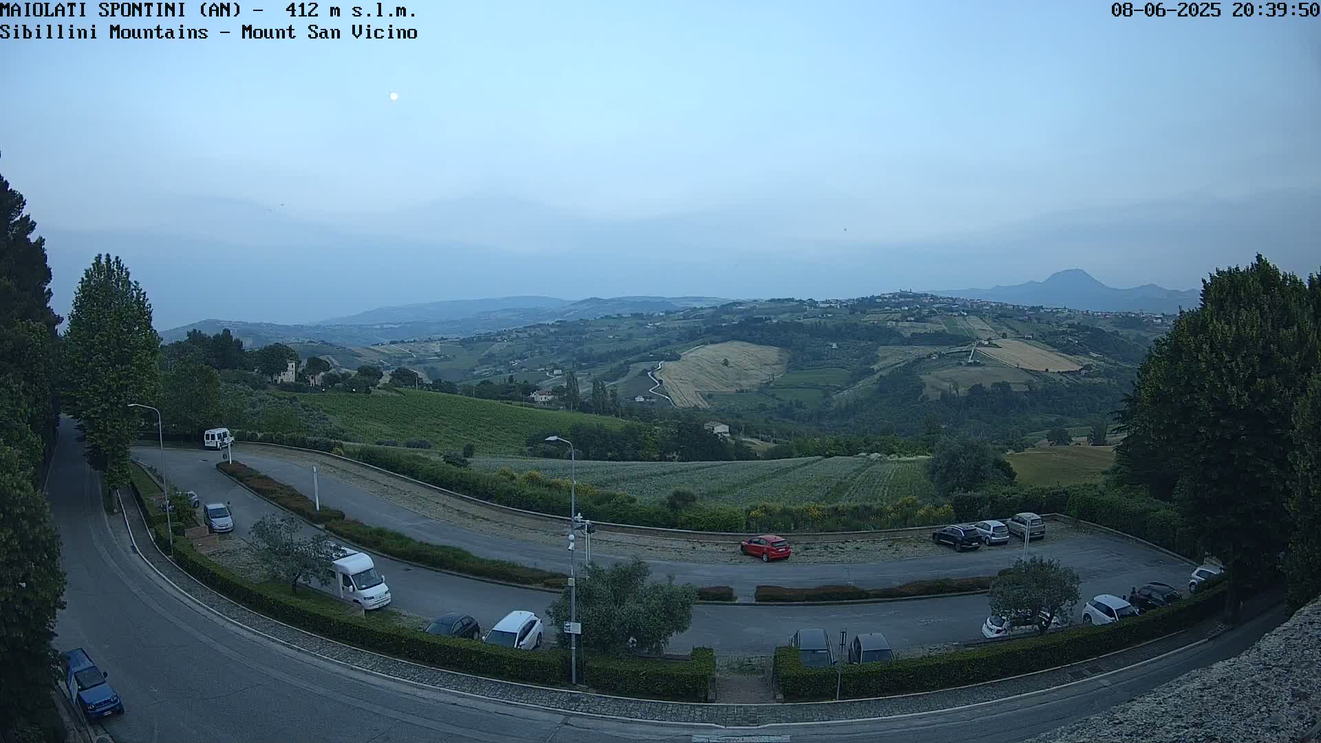 Mount Sibillini & San Vicino Live Cam - Maiolati Spontini, Marche, Italy