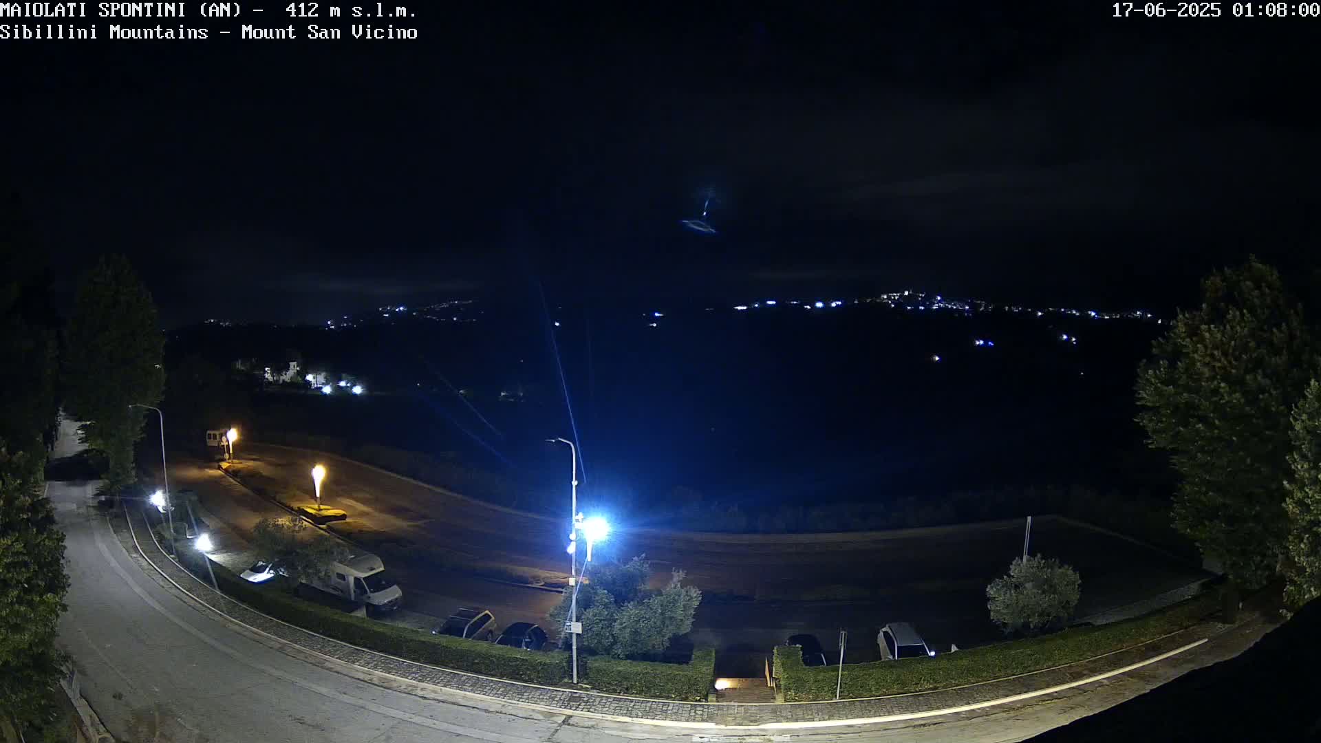 Mount Sibillini & San Vicino Live Cam - Maiolati Spontini, Marche, Italy