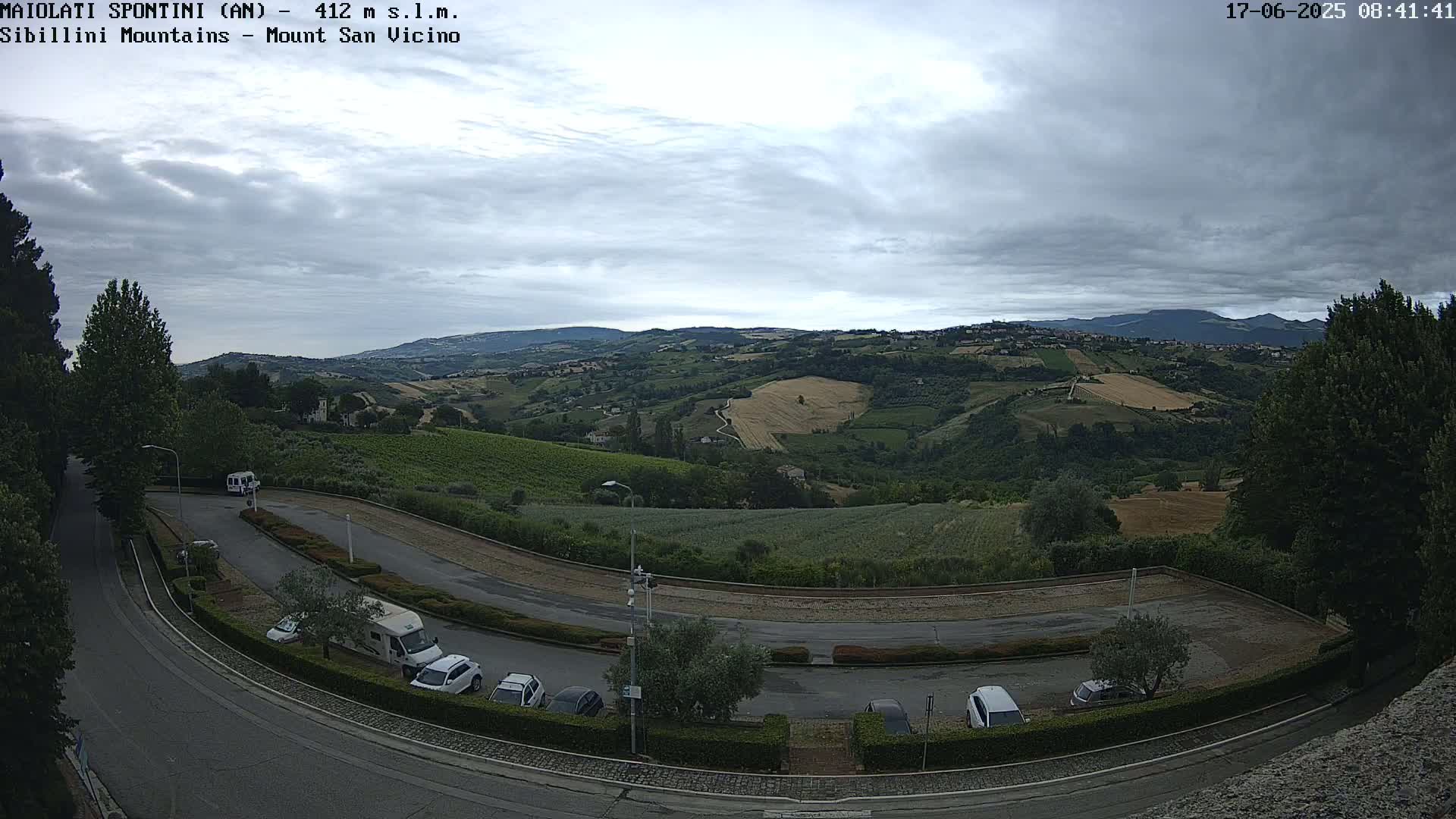Mount Sibillini & San Vicino Live Cam - Maiolati Spontini, Marche, Italy