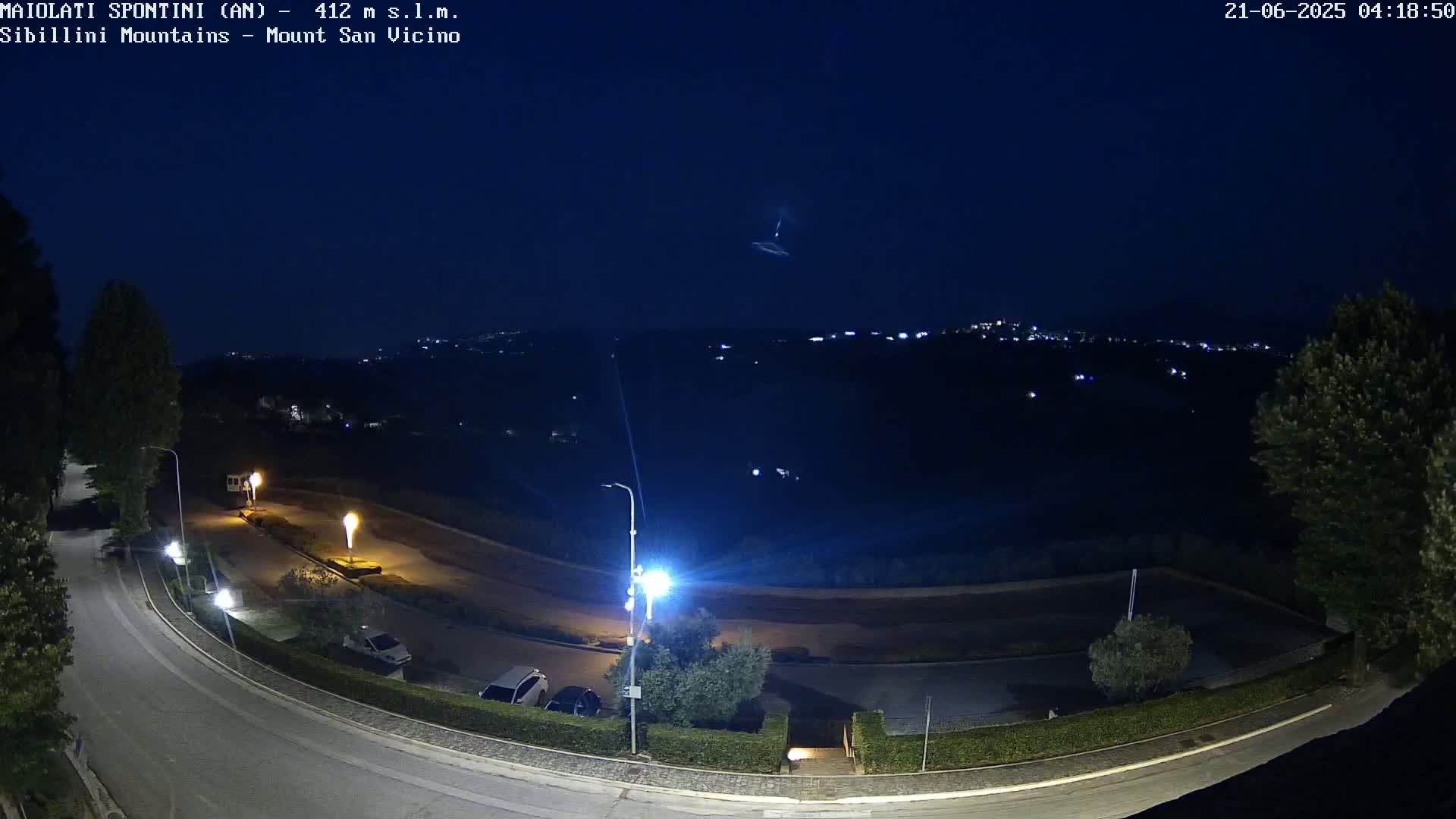 Mount Sibillini & San Vicino Live Cam - Maiolati Spontini, Marche, Italy