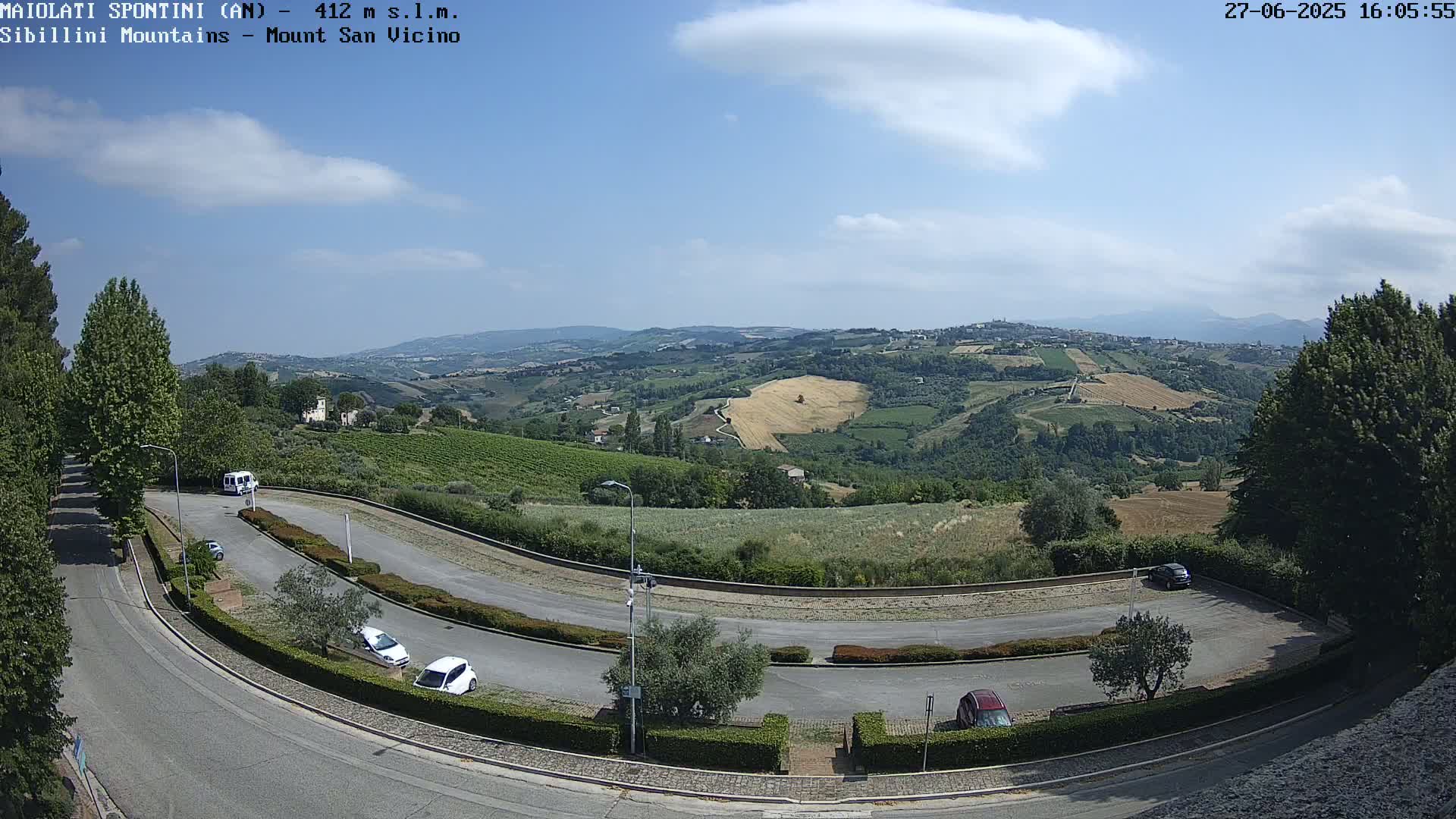 Mount Sibillini & San Vicino Live Cam - Maiolati Spontini, Marche, Italy