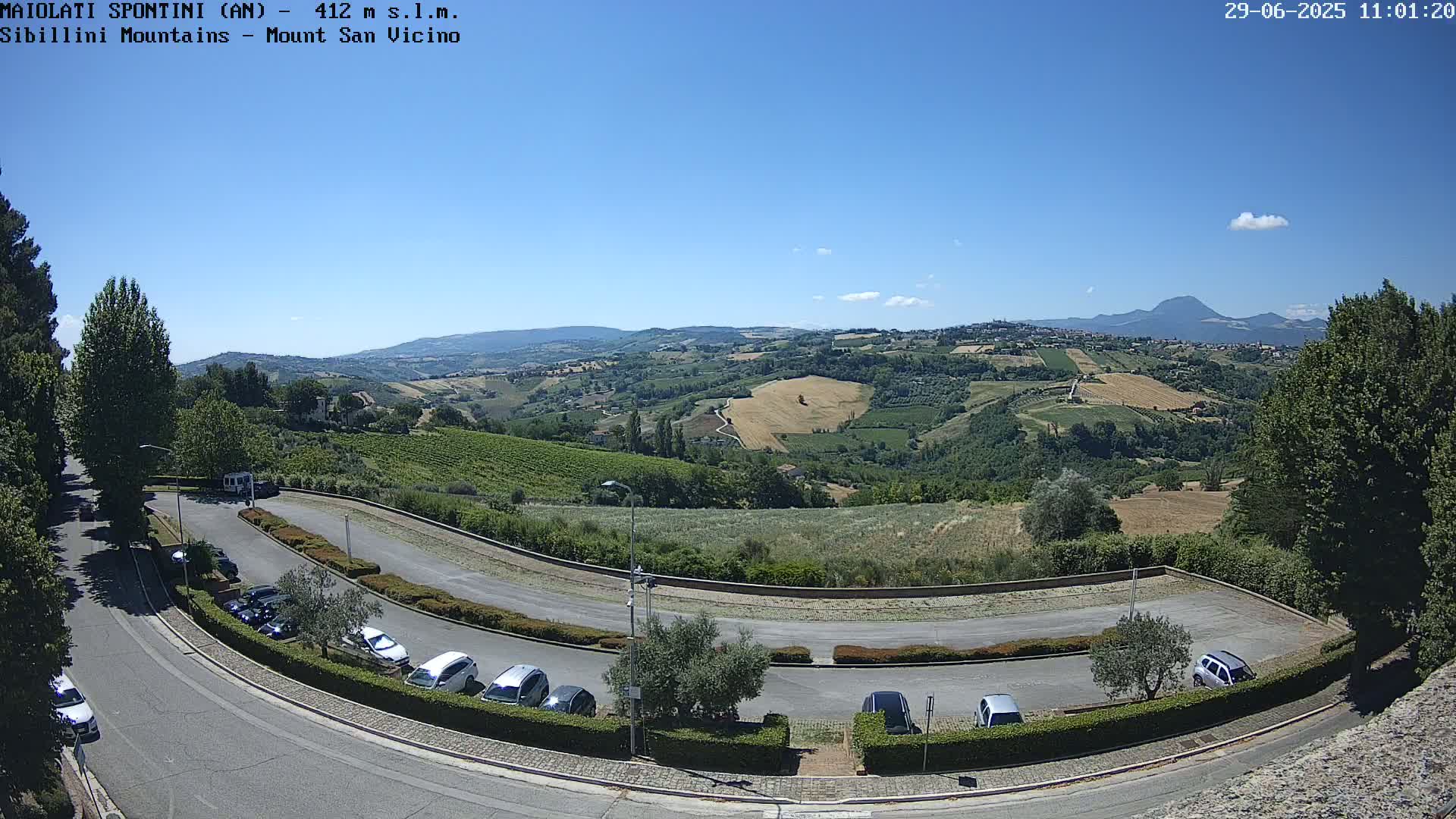 Mount Sibillini & San Vicino Live Cam - Maiolati Spontini, Marche, Italy