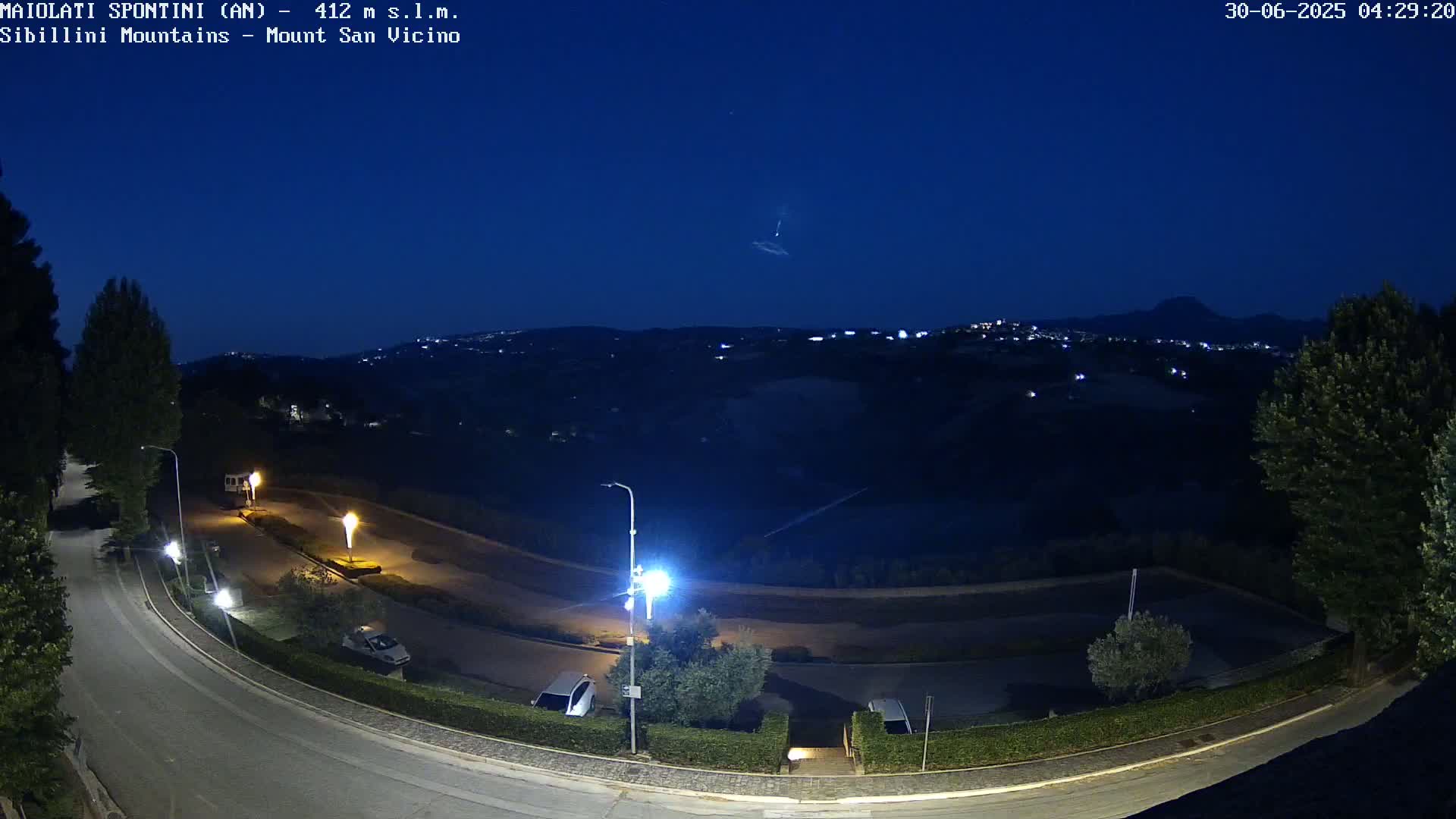 Mount Sibillini & San Vicino Live Cam - Maiolati Spontini, Marche, Italy
