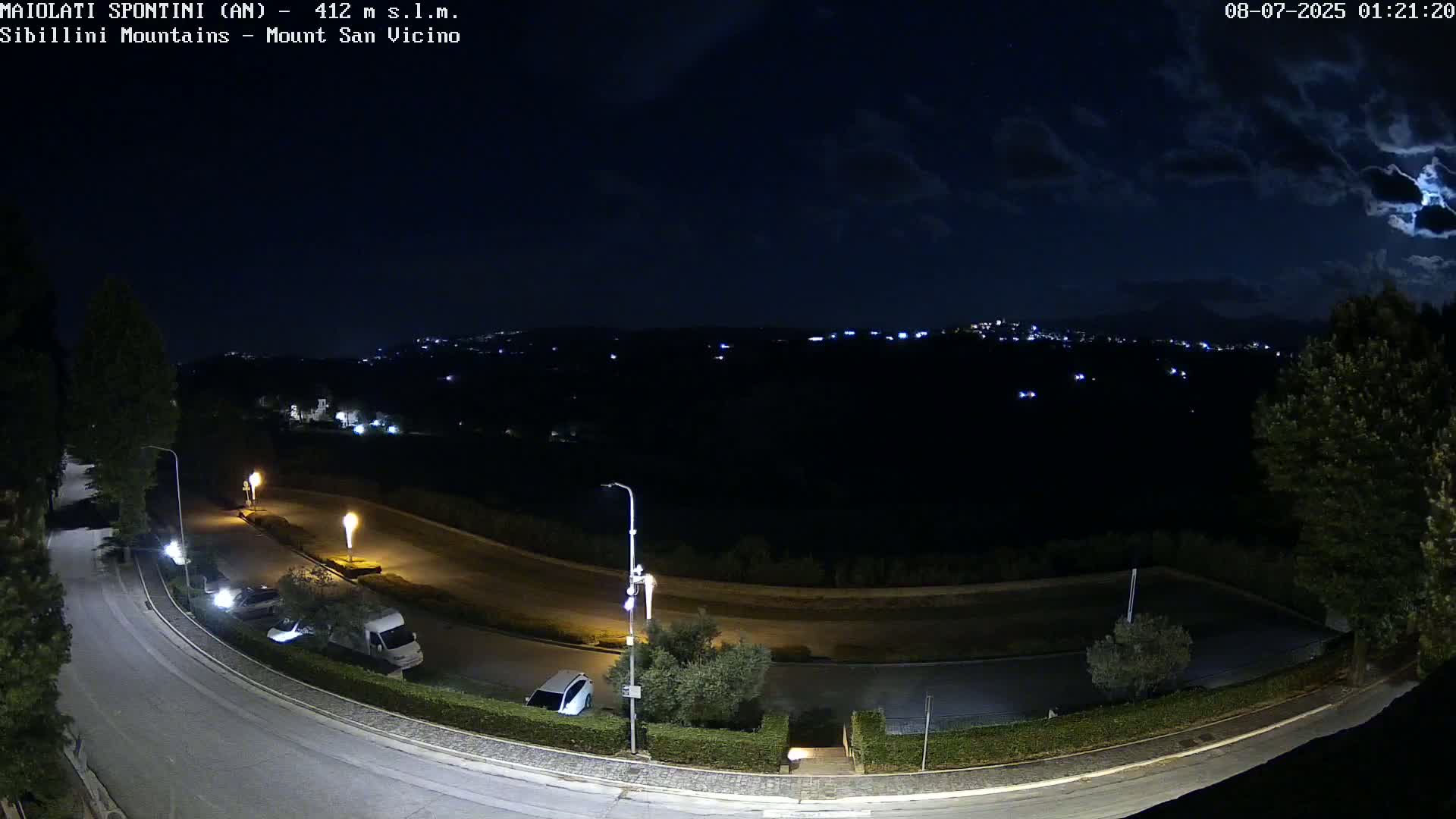 Mount Sibillini & San Vicino Live Cam - Maiolati Spontini, Marche, Italy