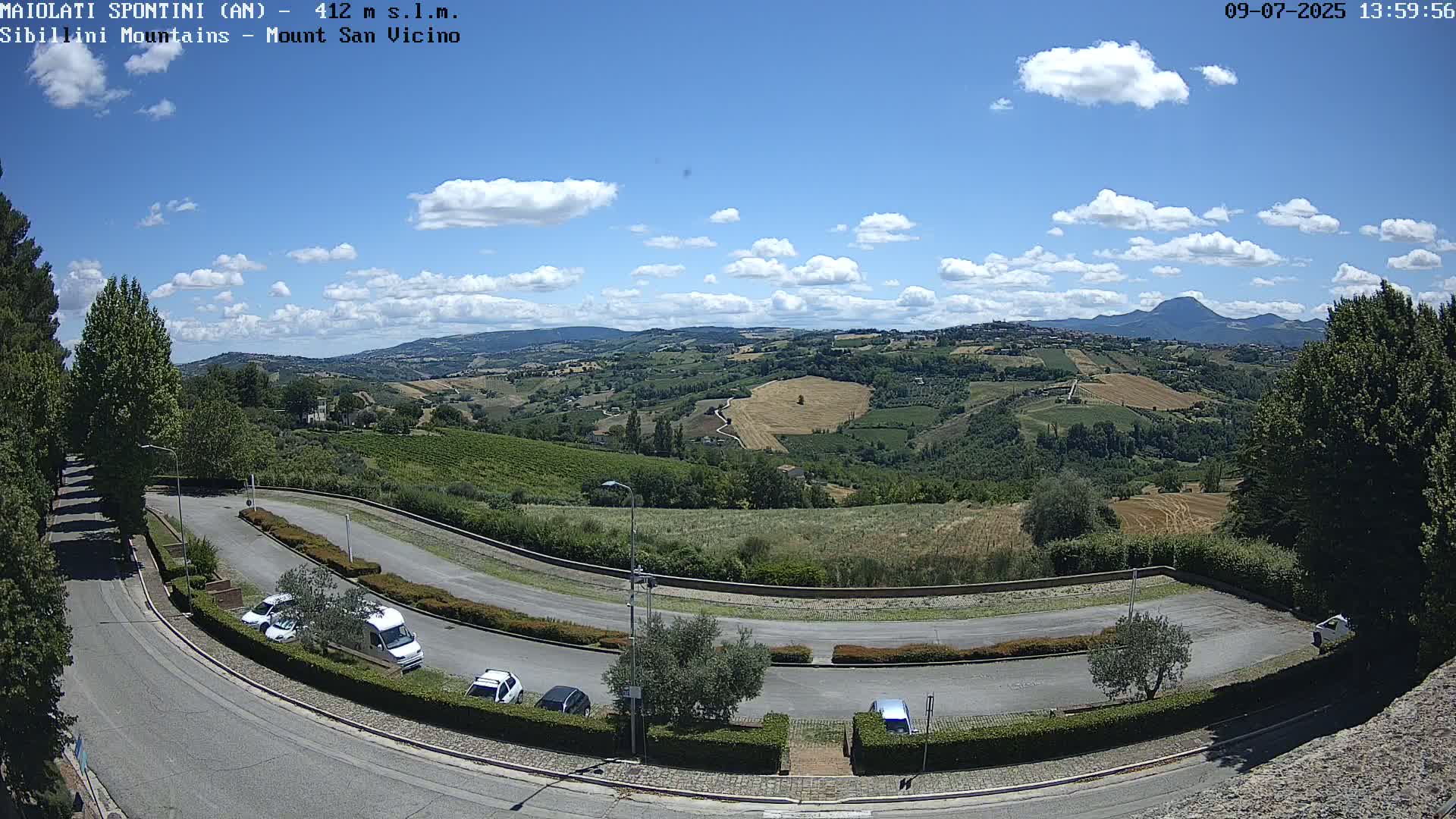 Mount Sibillini & San Vicino Live Cam - Maiolati Spontini, Marche, Italy