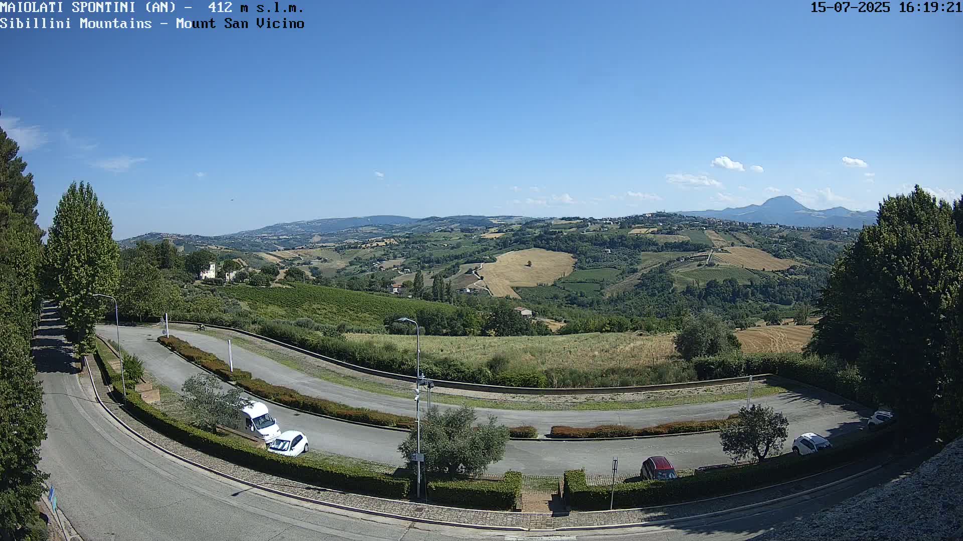 Mount Sibillini & San Vicino Live Cam - Maiolati Spontini, Marche, Italy