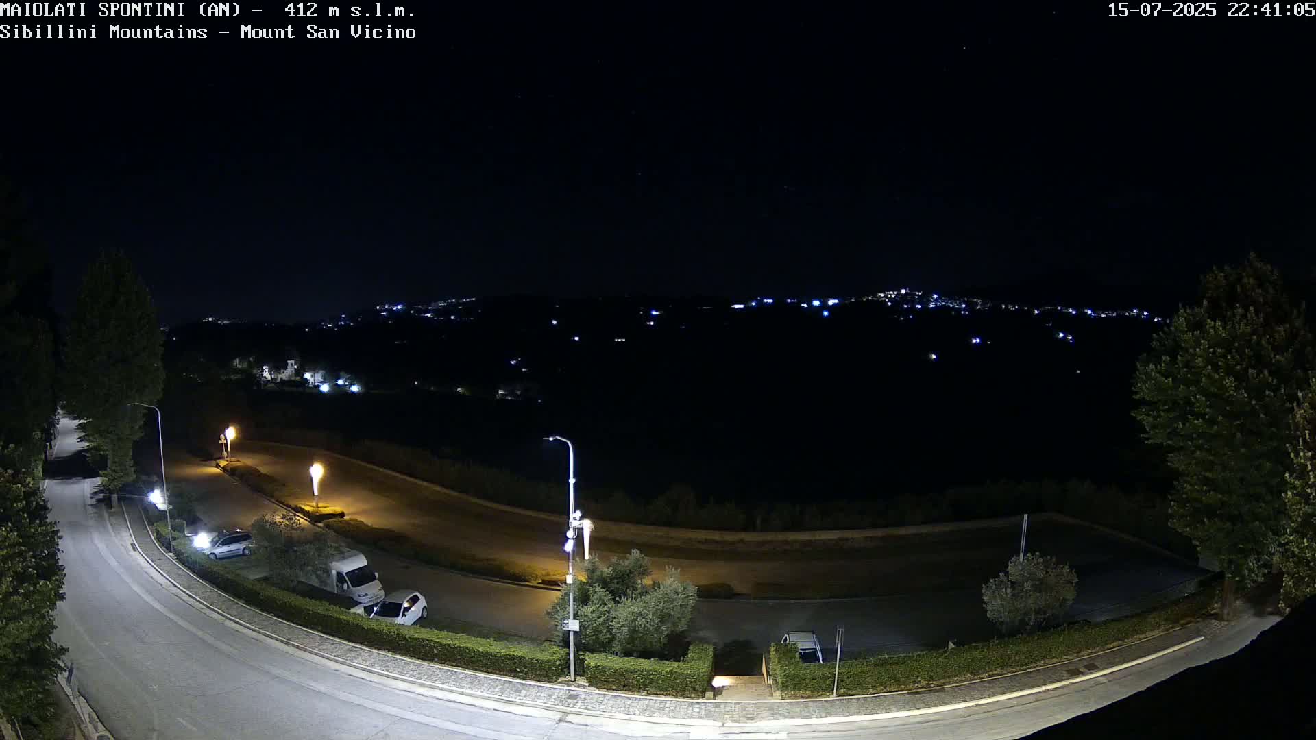 Mount Sibillini & San Vicino Live Cam - Maiolati Spontini, Marche, Italy