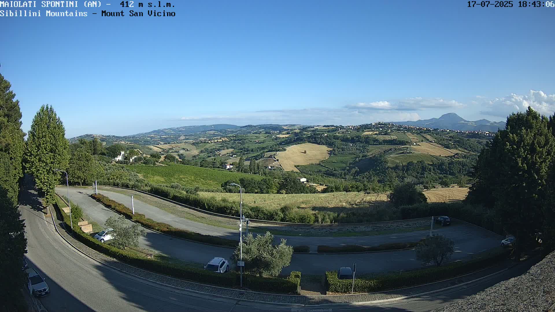Mount Sibillini & San Vicino Live Cam - Maiolati Spontini, Marche, Italy