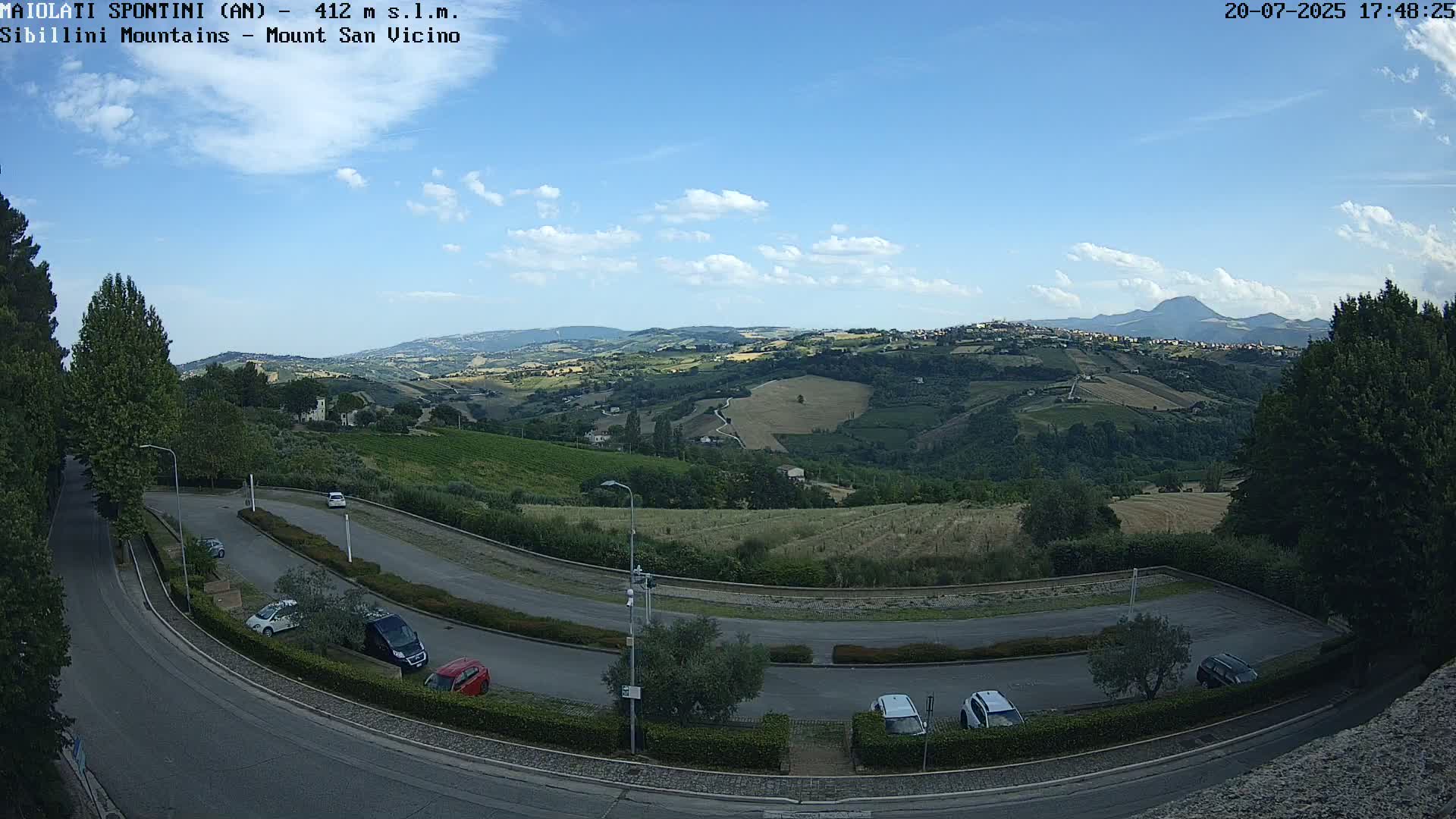 Mount Sibillini & San Vicino Live Cam - Maiolati Spontini, Marche, Italy
