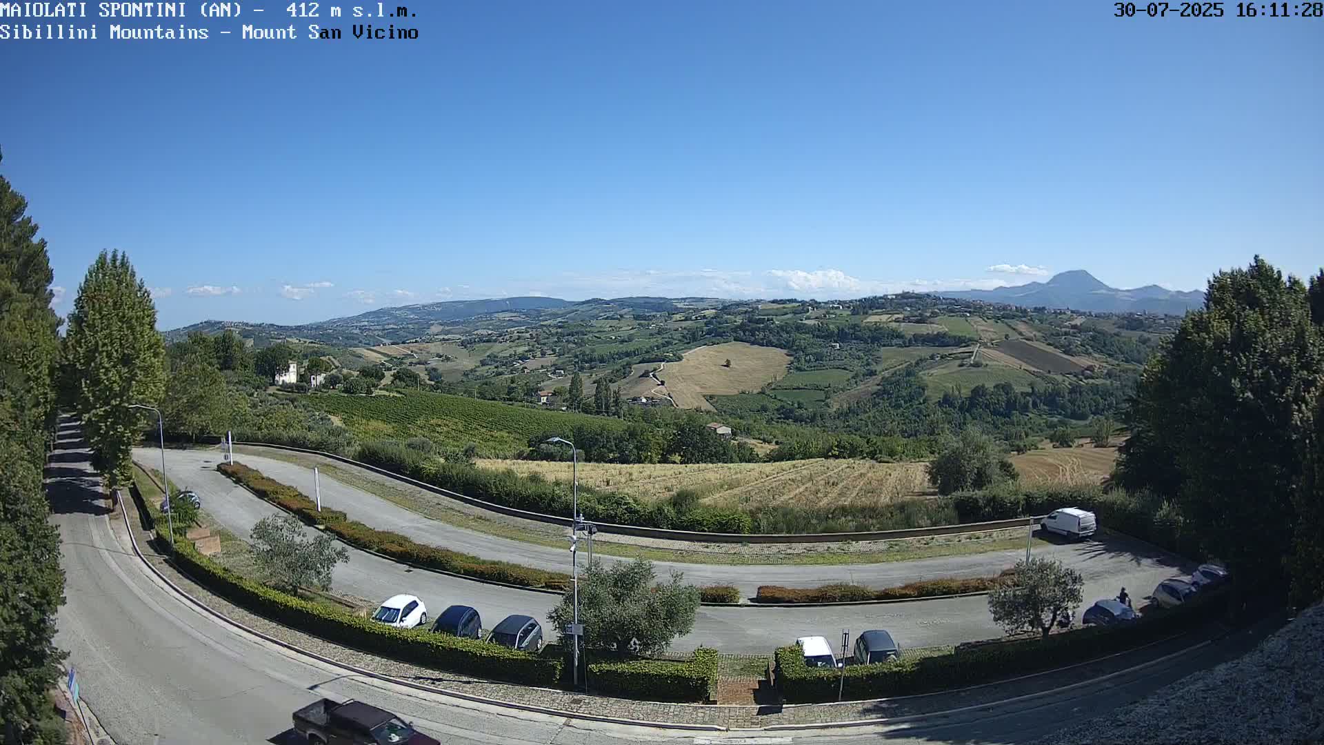 Mount Sibillini & San Vicino Live Cam - Maiolati Spontini, Marche, Italy