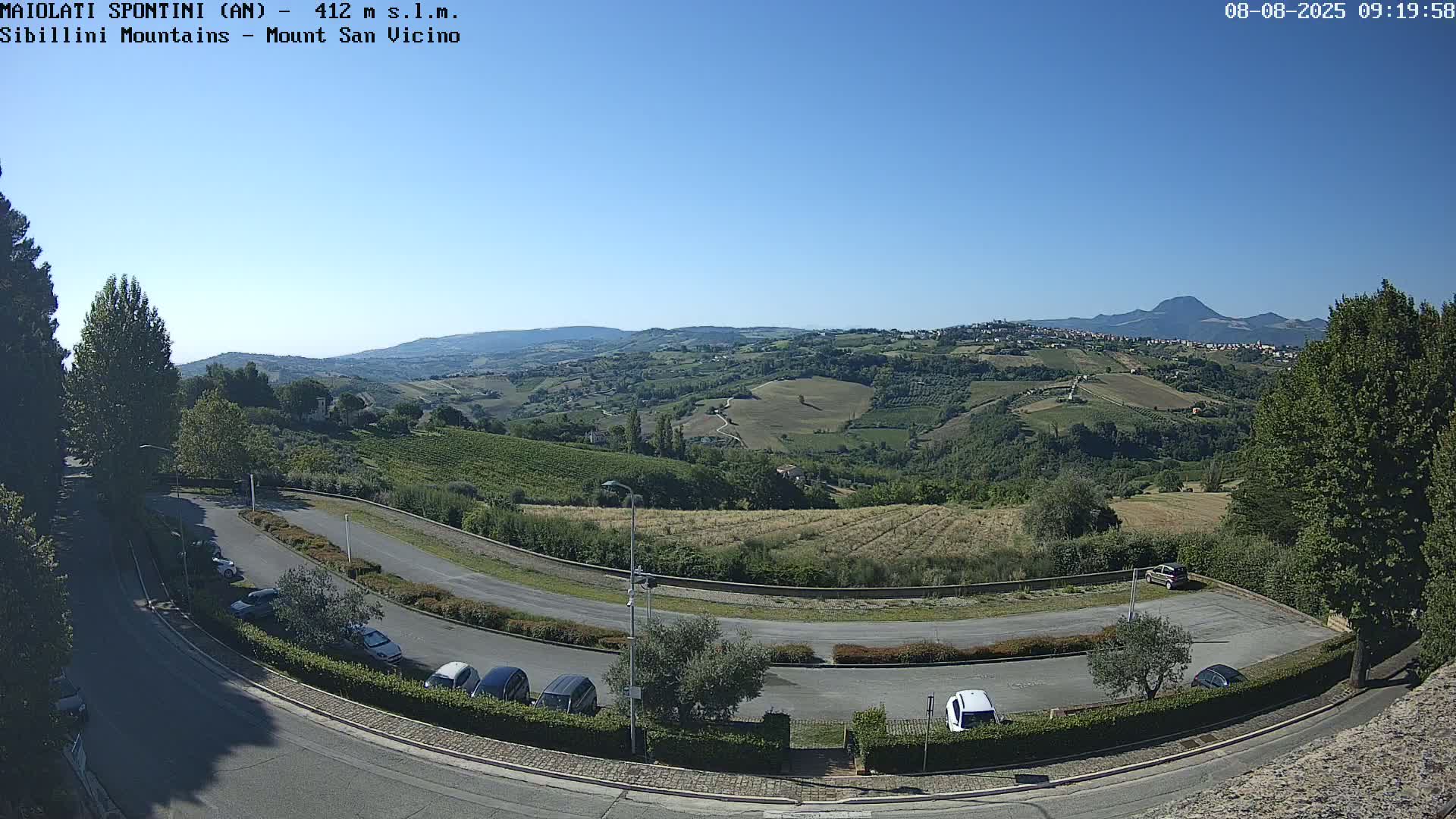 Mount Sibillini & San Vicino Live Cam - Maiolati Spontini, Marche, Italy