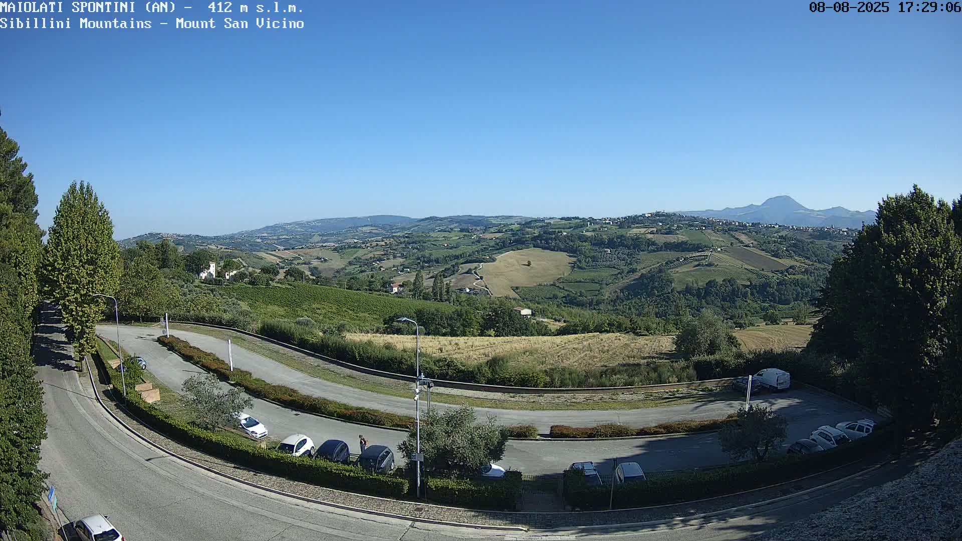 Mount Sibillini & San Vicino Live Cam - Maiolati Spontini, Marche, Italy