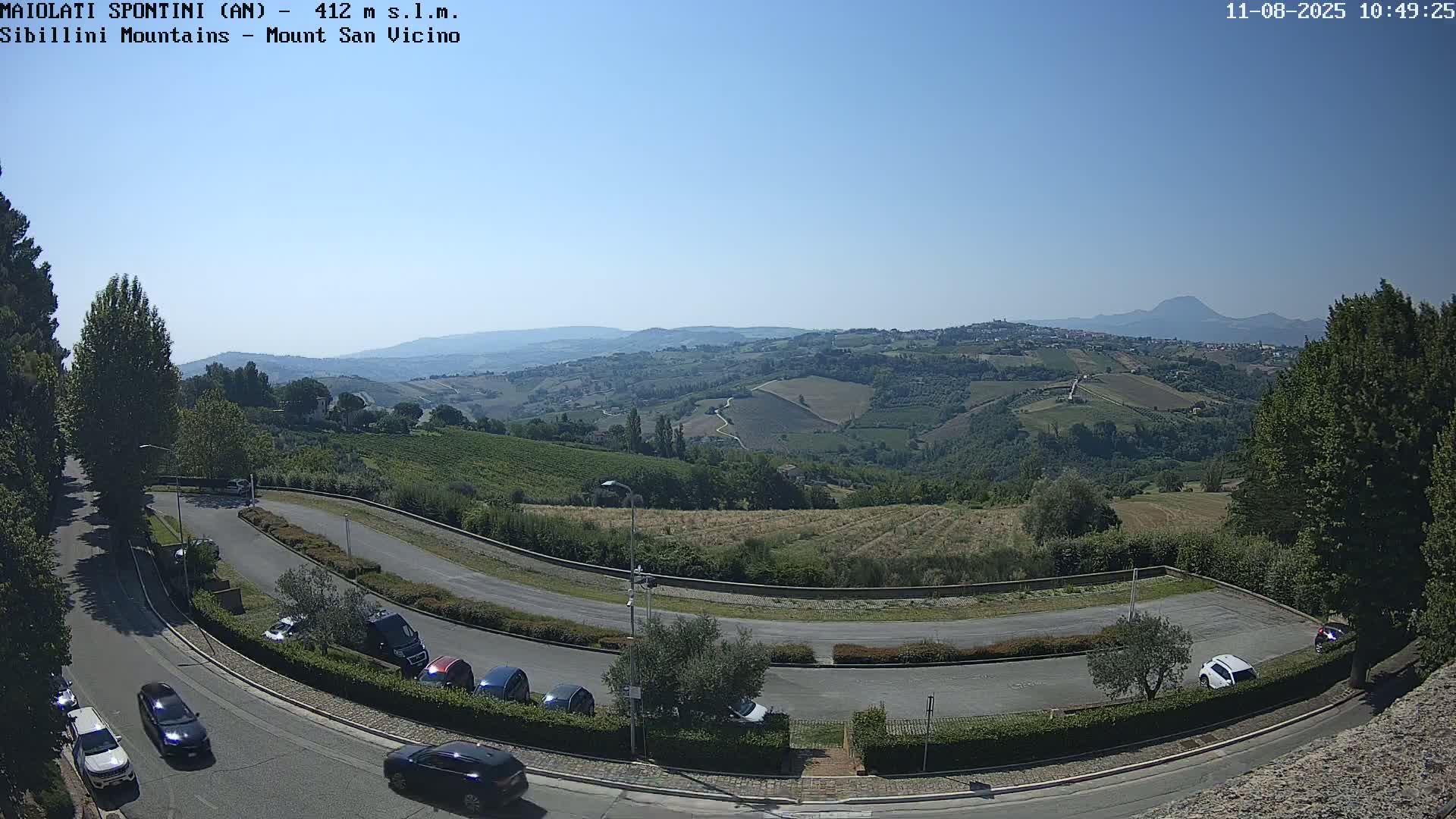 Mount Sibillini & San Vicino Live Cam - Maiolati Spontini, Marche, Italy