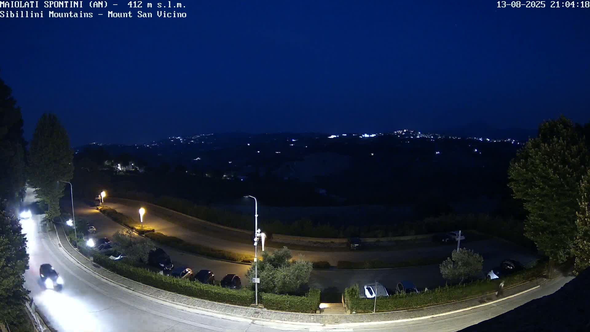 Mount Sibillini & San Vicino Live Cam - Maiolati Spontini, Marche, Italy