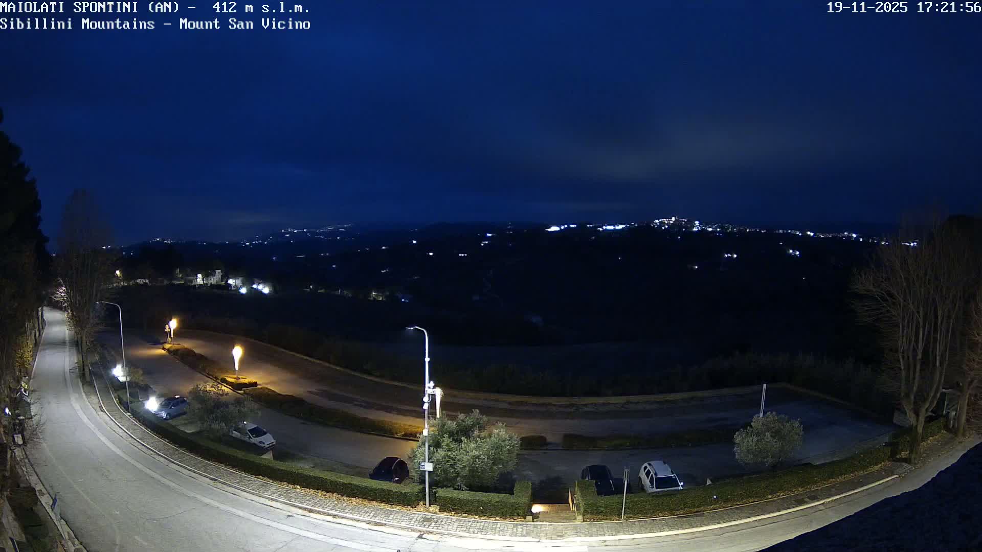 Mount Sibillini & San Vicino Live Cam - Maiolati Spontini, Marche, Italy