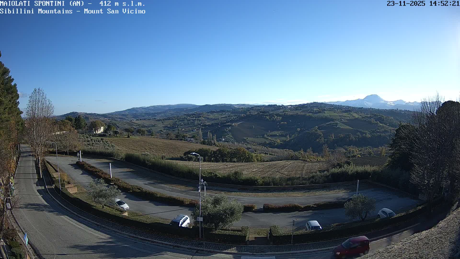 Mount Sibillini & San Vicino Live Cam - Maiolati Spontini, Marche, Italy