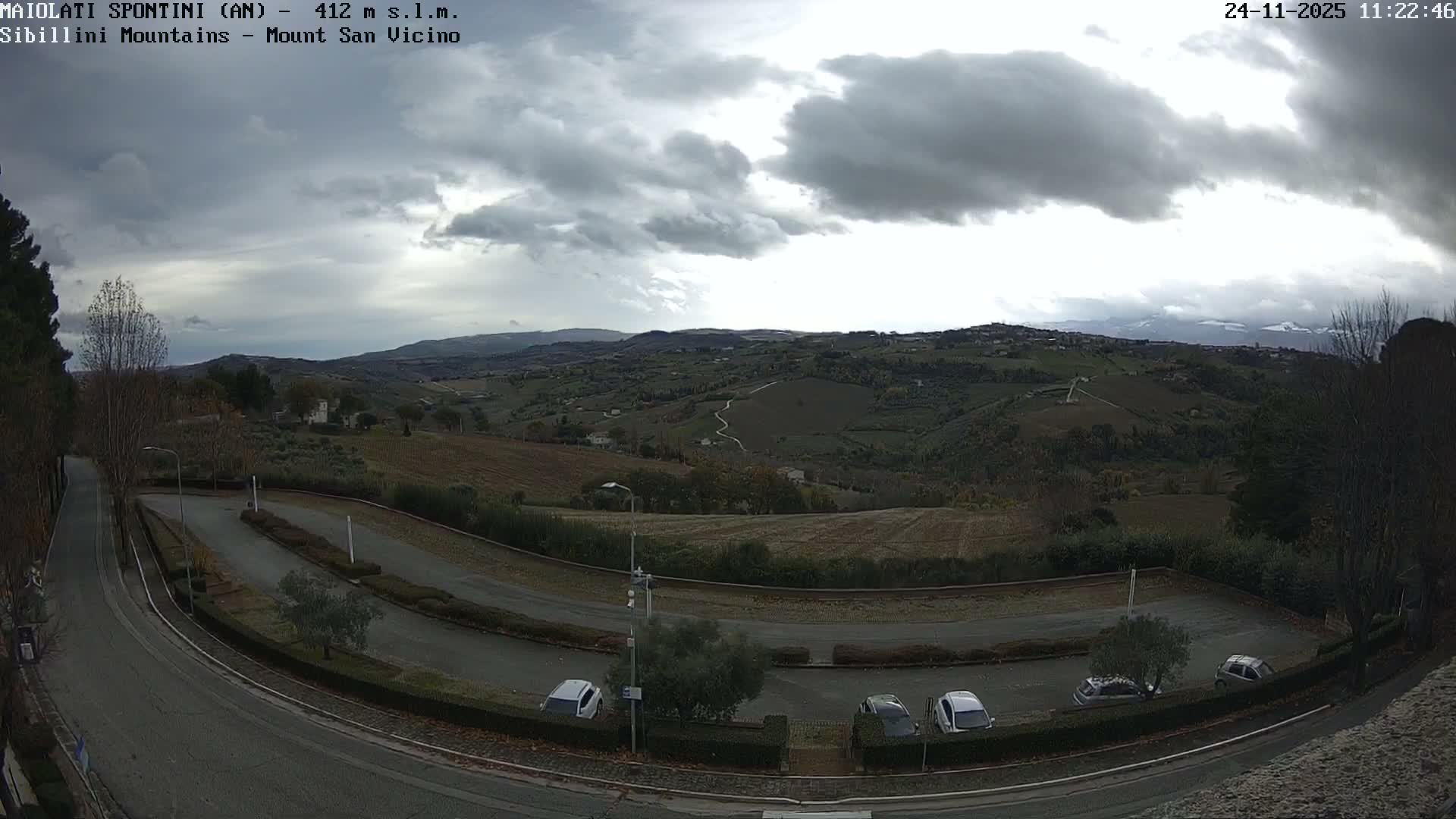Mount Sibillini & San Vicino Live Cam - Maiolati Spontini, Marche, Italy