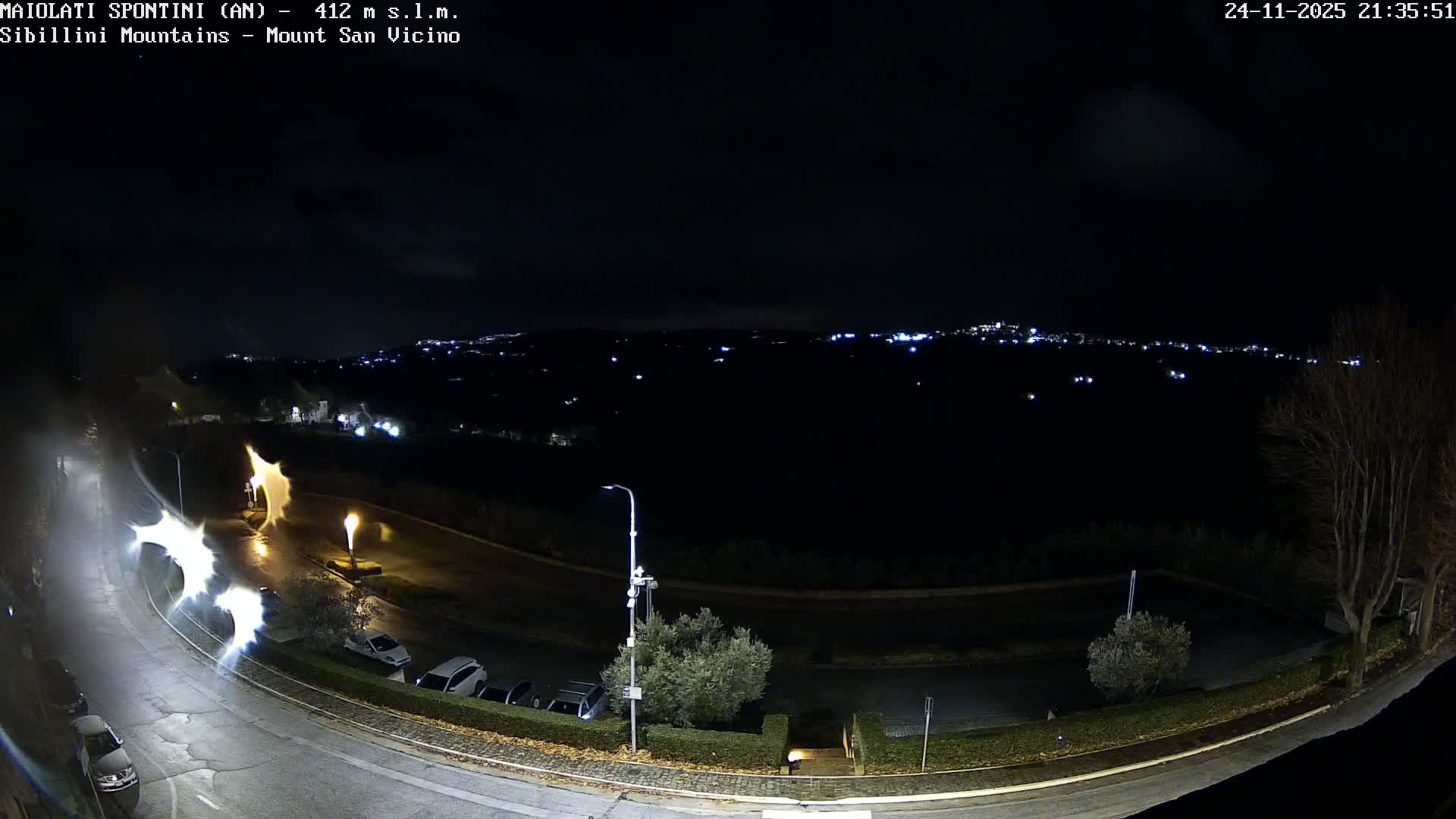 Mount Sibillini & San Vicino Live Cam - Maiolati Spontini, Marche, Italy