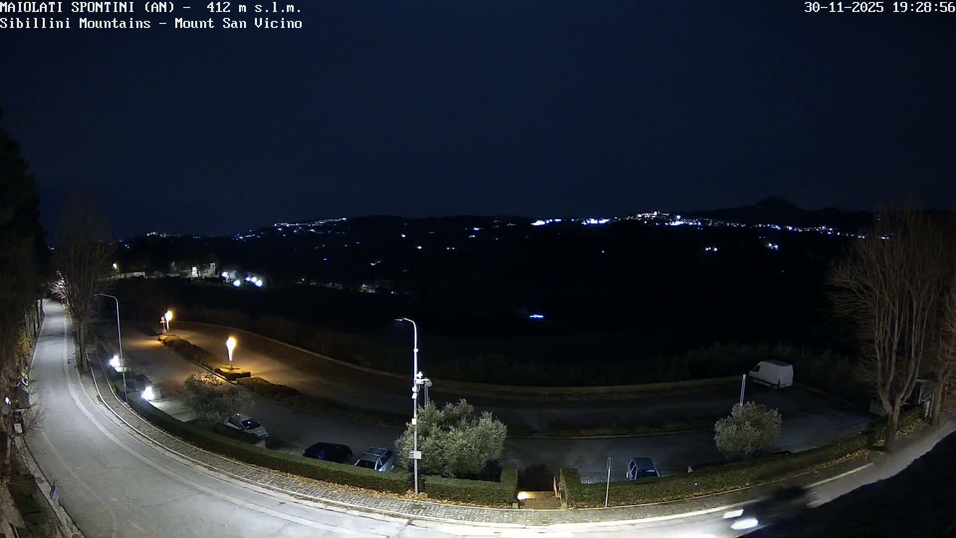 Mount Sibillini & San Vicino Live Cam - Maiolati Spontini, Marche, Italy