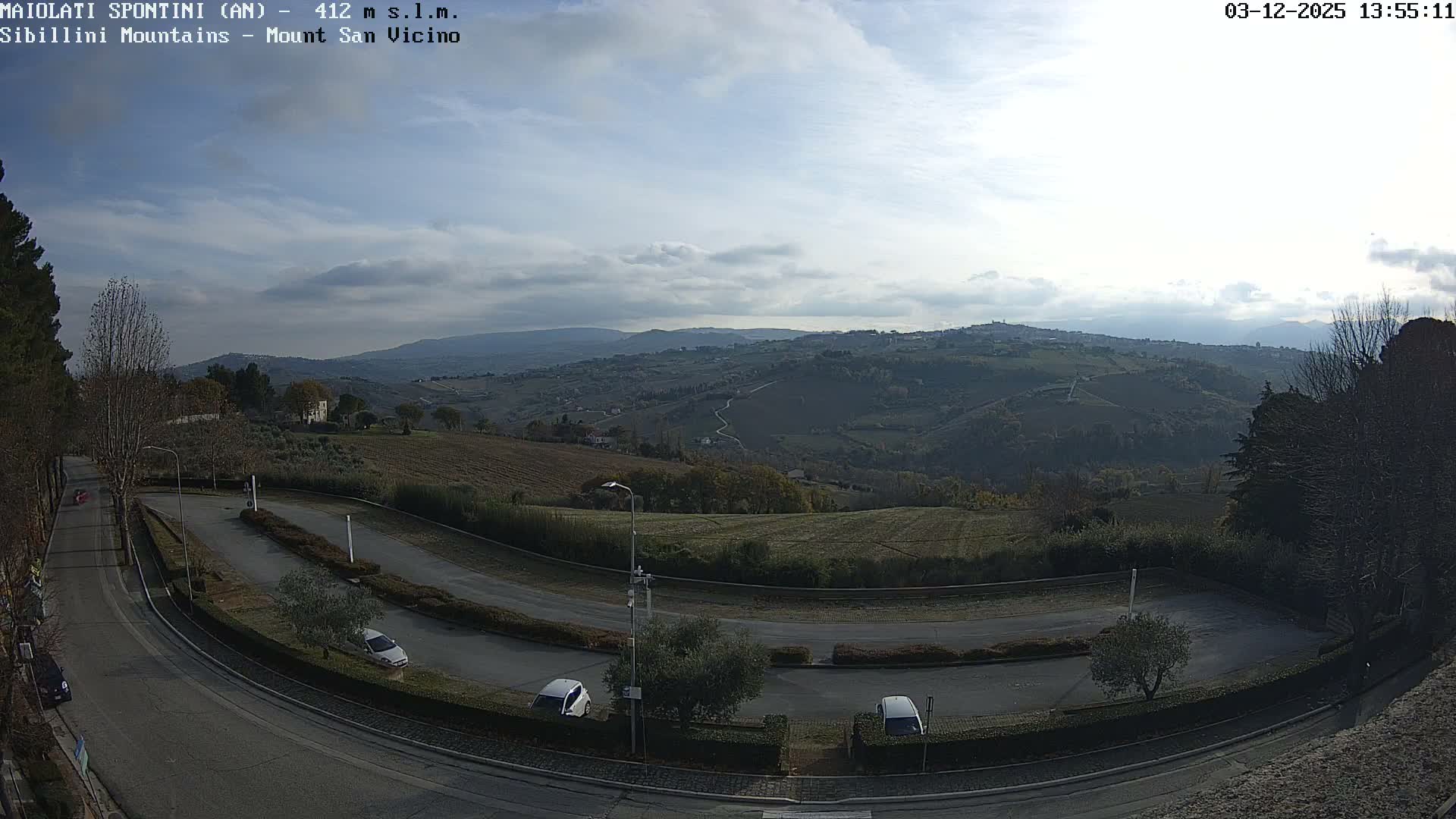 Mount Sibillini & San Vicino Live Cam - Maiolati Spontini, Marche, Italy