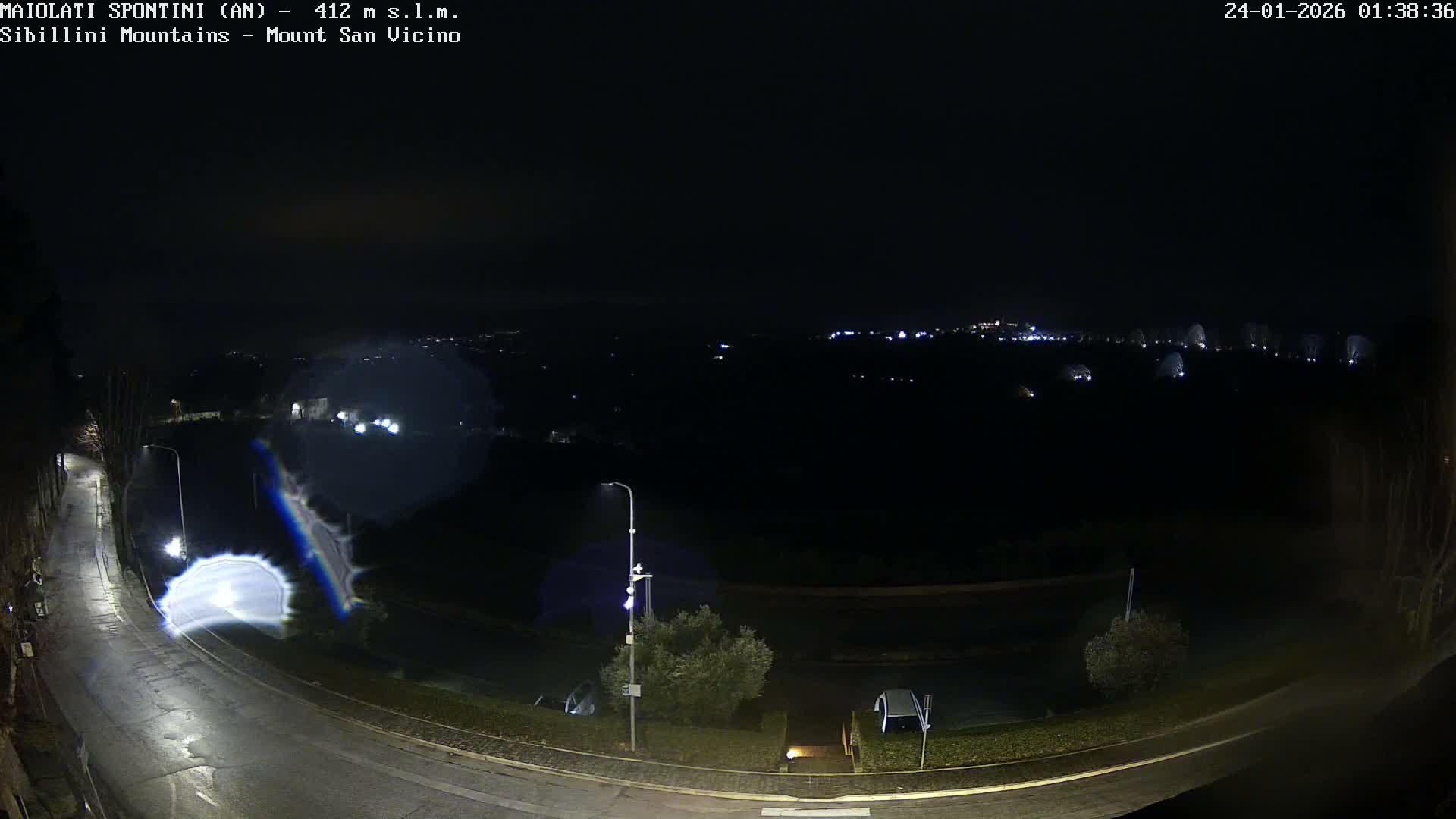Mount Sibillini & San Vicino Live Cam - Maiolati Spontini, Marche, Italy