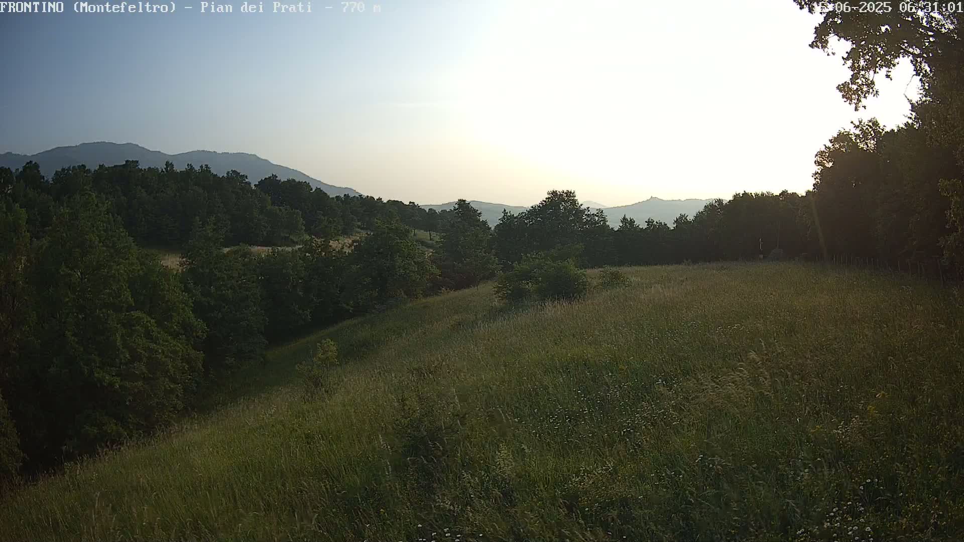 Pian dei Prati, Mount Carpegna Live Cam - Carpegna, Marche, Italy
