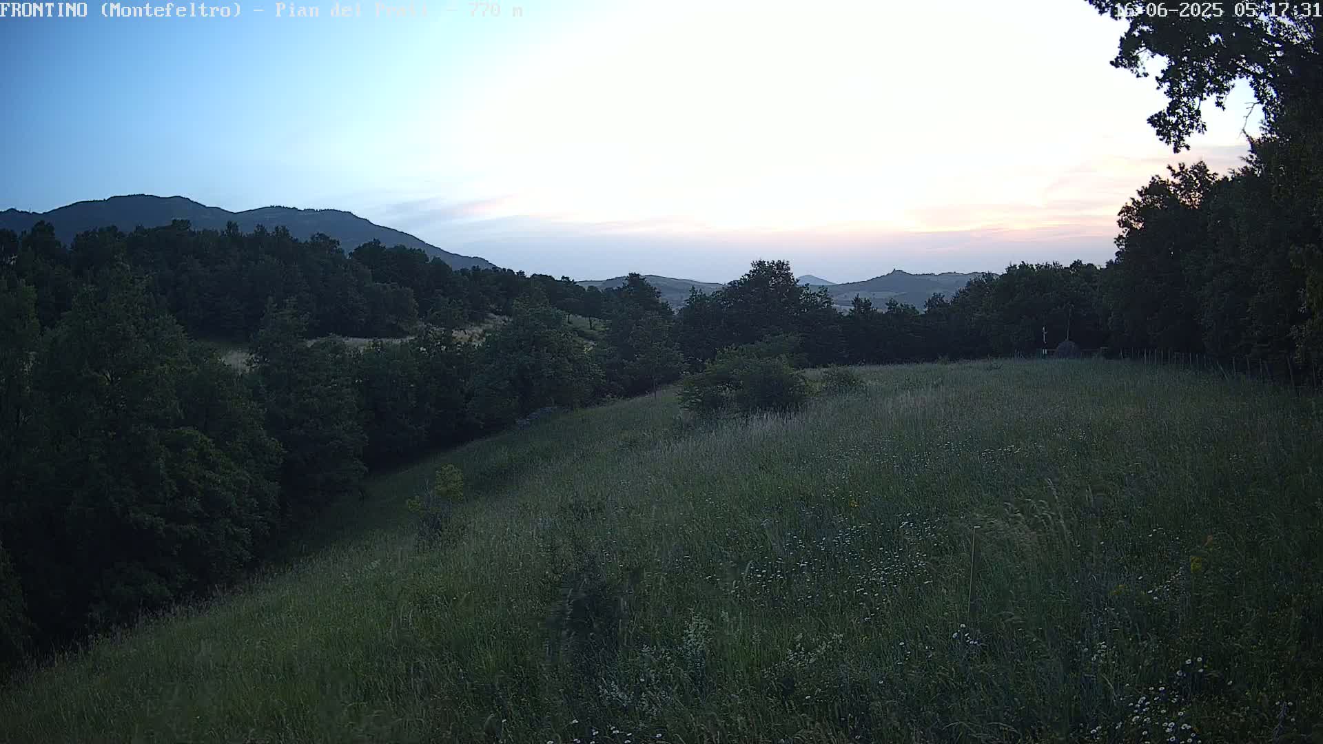 Pian dei Prati, Mount Carpegna Live Cam - Carpegna, Marche, Italy