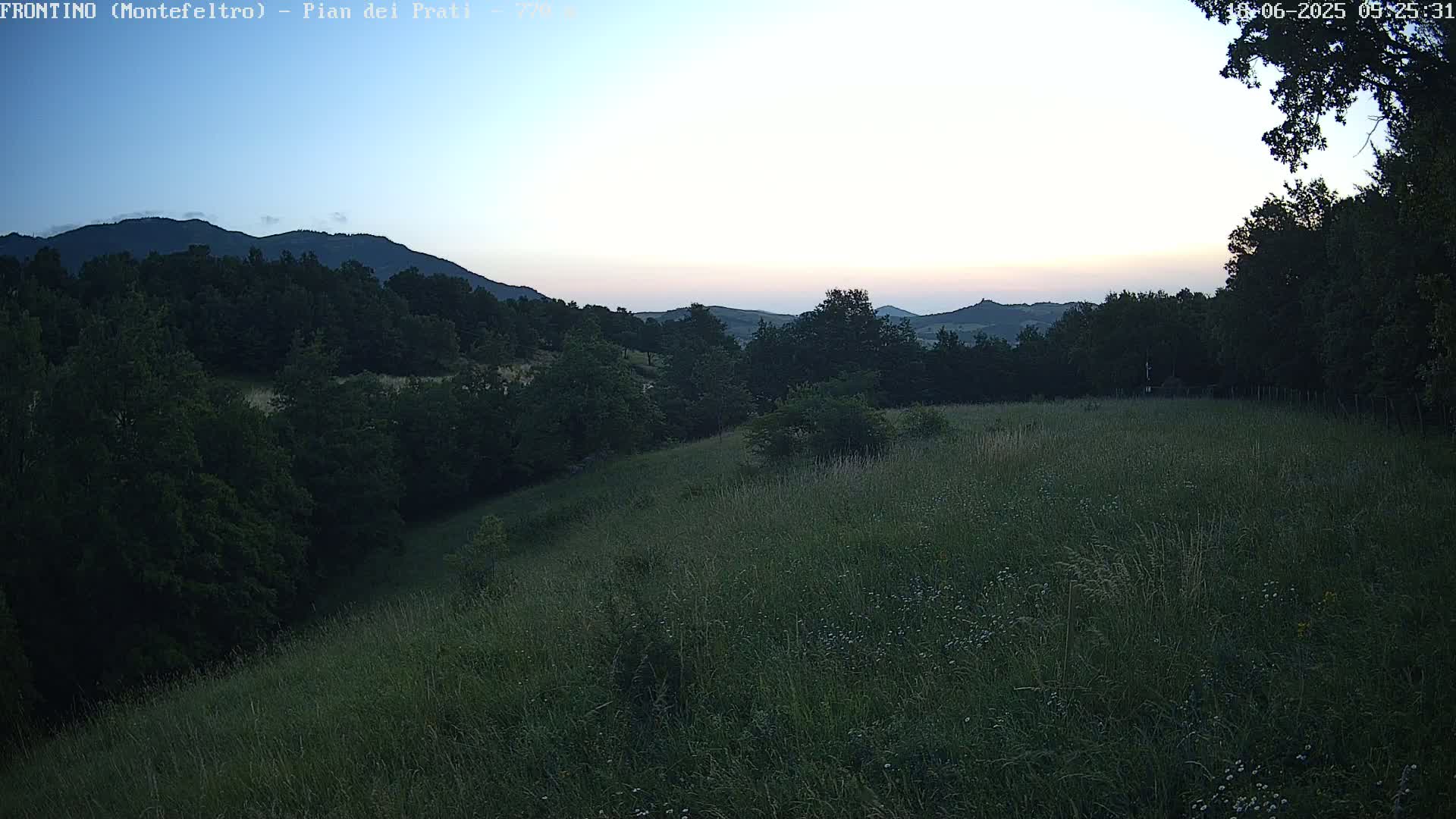 Pian dei Prati, Mount Carpegna Live Cam - Carpegna, Marche, Italy