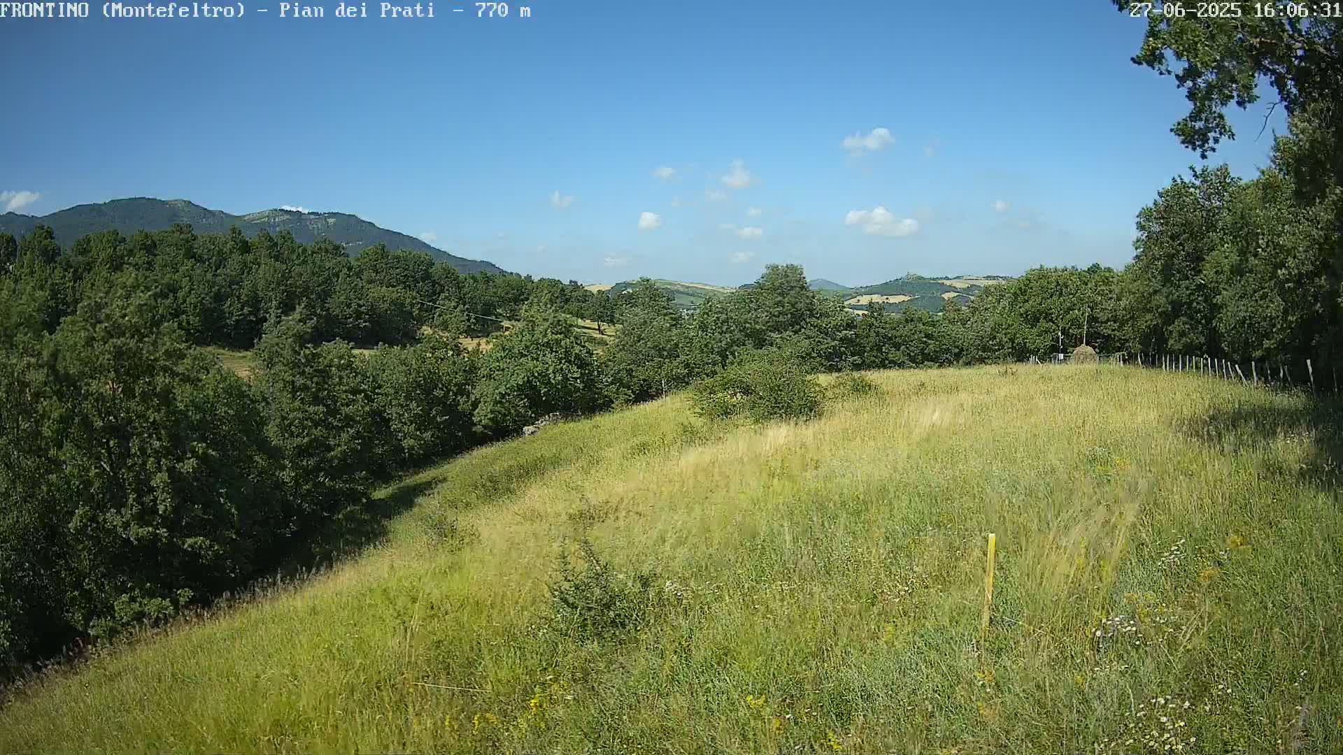 Pian dei Prati, Mount Carpegna Live Cam - Carpegna, Marche, Italy
