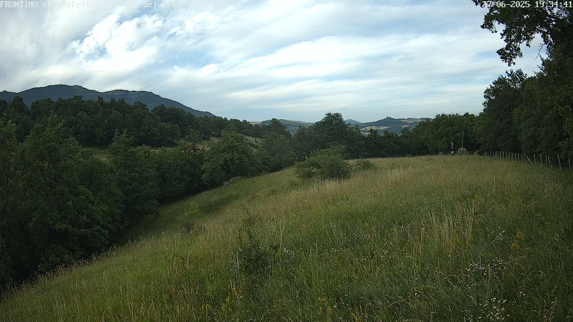 Pian dei Prati, Mount Carpegna Live Cam - Carpegna, Marche, Italy