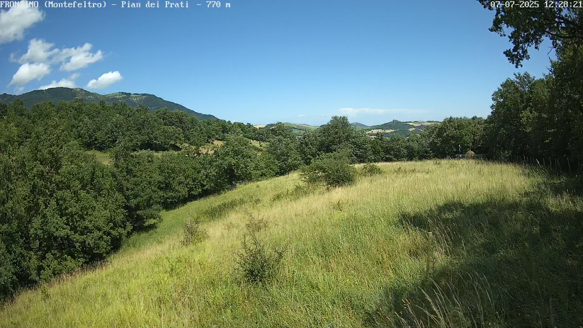 Pian dei Prati, Mount Carpegna Live Cam - Carpegna, Marche, Italy