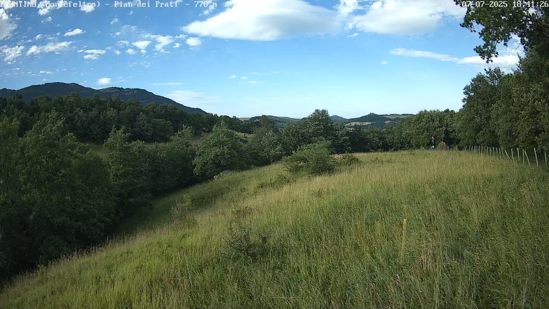 Pian dei Prati, Mount Carpegna Live Cam - Carpegna, Marche, Italy