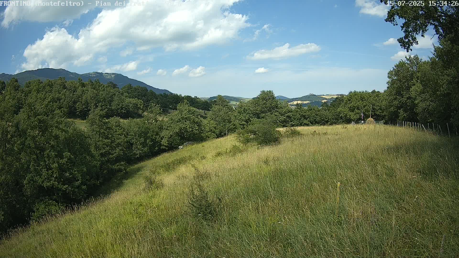 Pian dei Prati, Mount Carpegna Live Cam - Carpegna, Marche, Italy