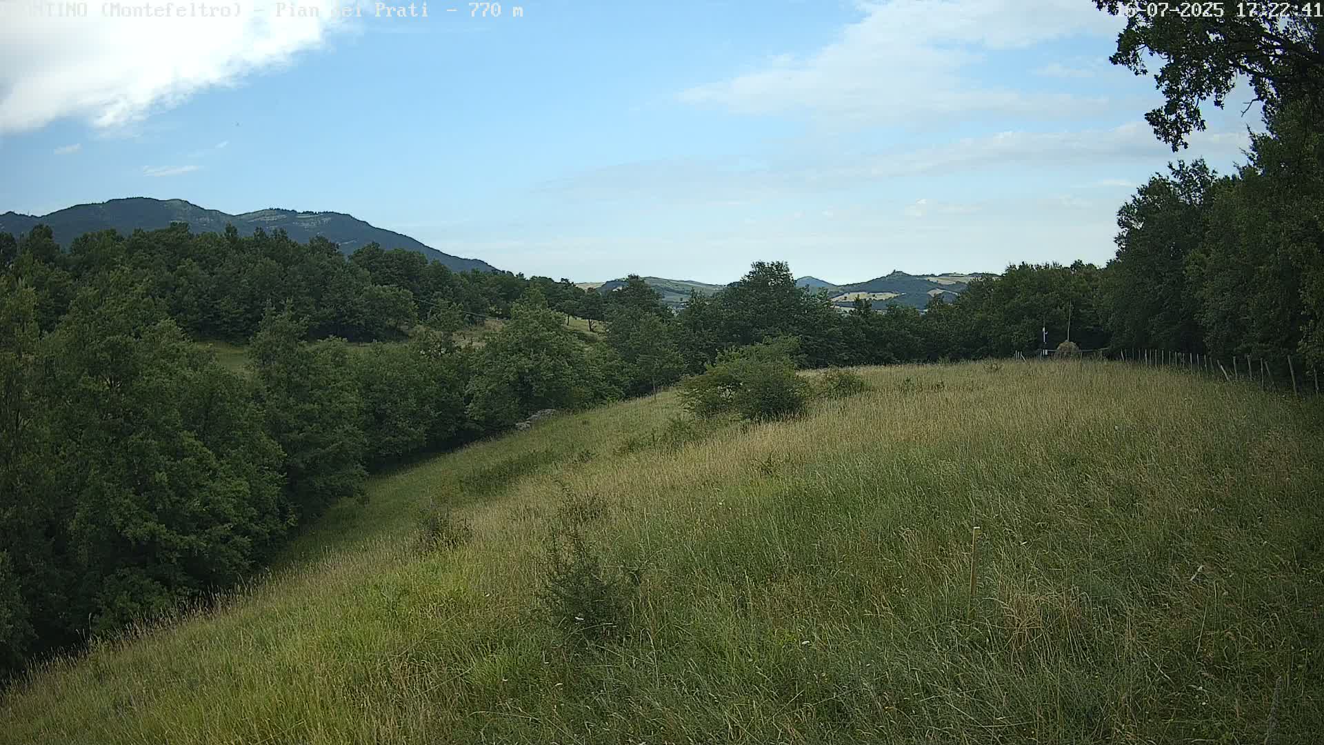 Pian dei Prati, Mount Carpegna Live Cam - Carpegna, Marche, Italy