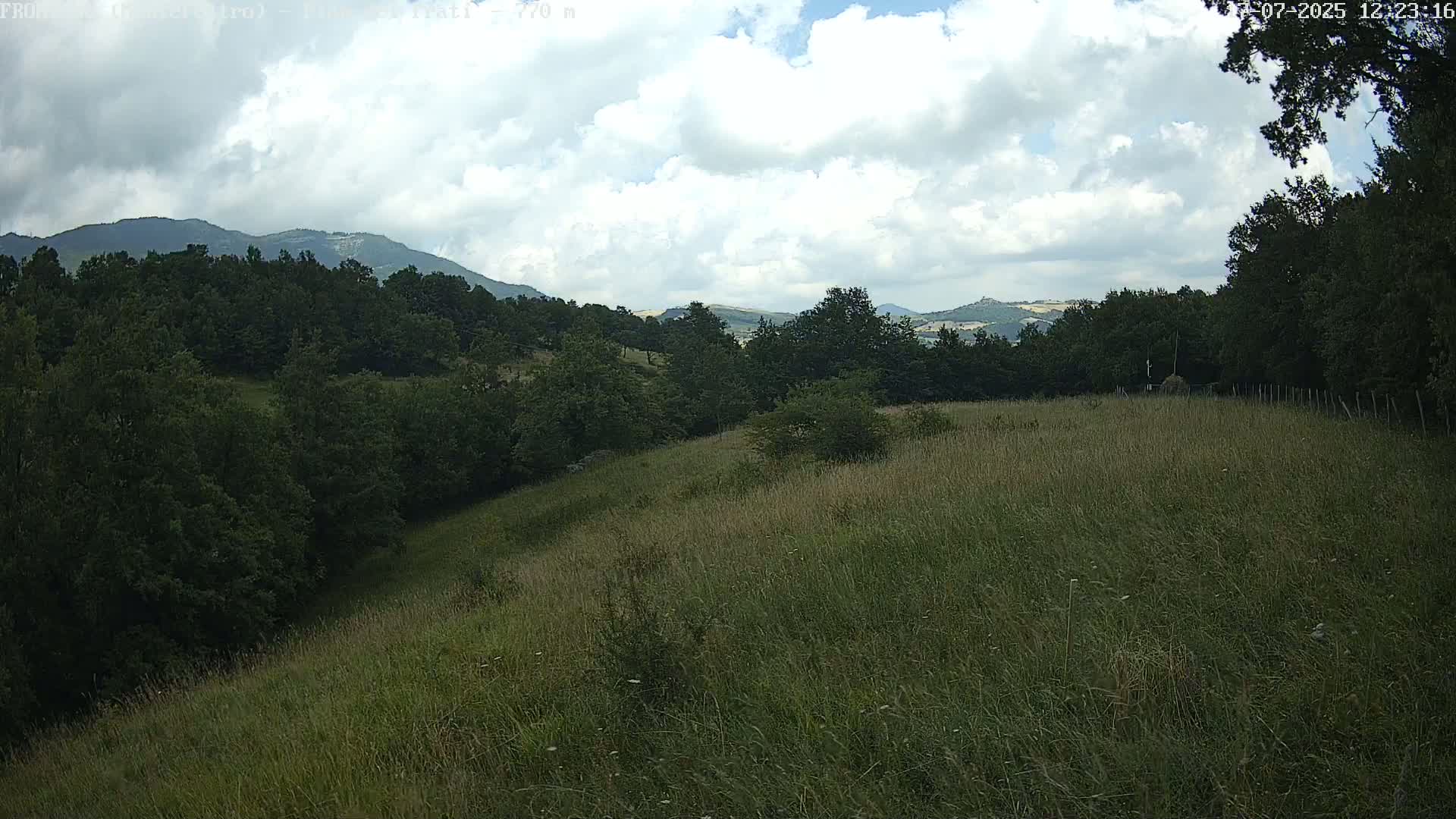 Pian dei Prati, Mount Carpegna Live Cam - Carpegna, Marche, Italy