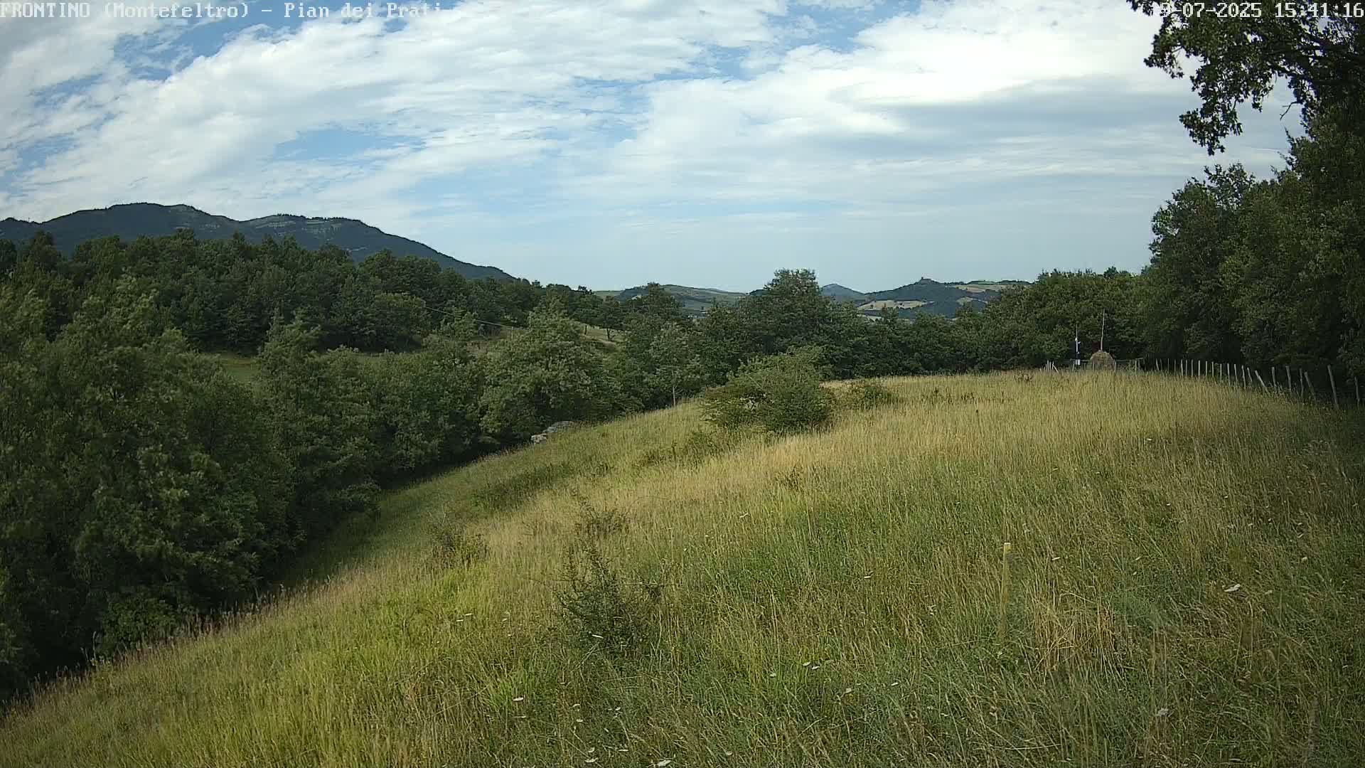 Pian dei Prati, Mount Carpegna Live Cam - Carpegna, Marche, Italy