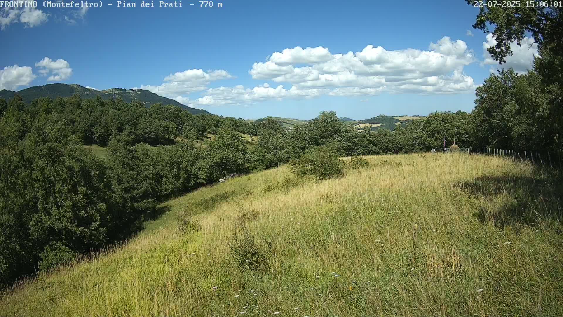 Pian dei Prati, Mount Carpegna Live Cam - Carpegna, Marche, Italy