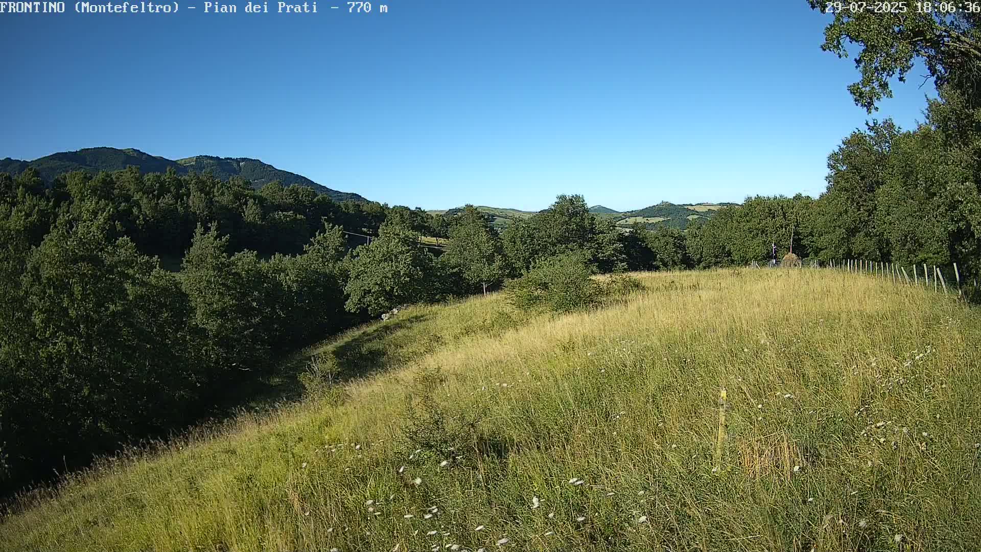 Pian dei Prati, Mount Carpegna Live Cam - Carpegna, Marche, Italy