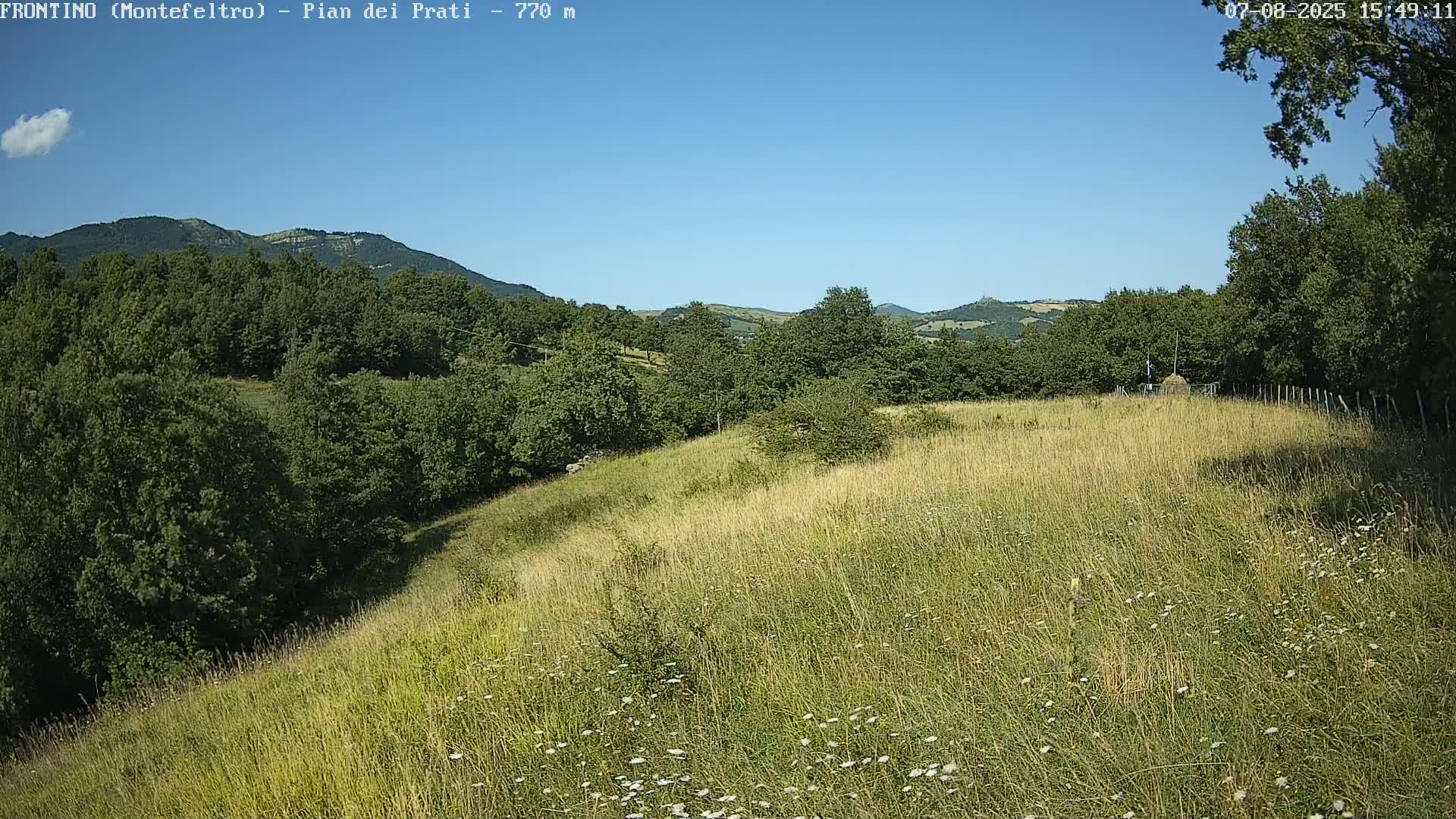 Pian dei Prati, Mount Carpegna Live Cam - Carpegna, Marche, Italy