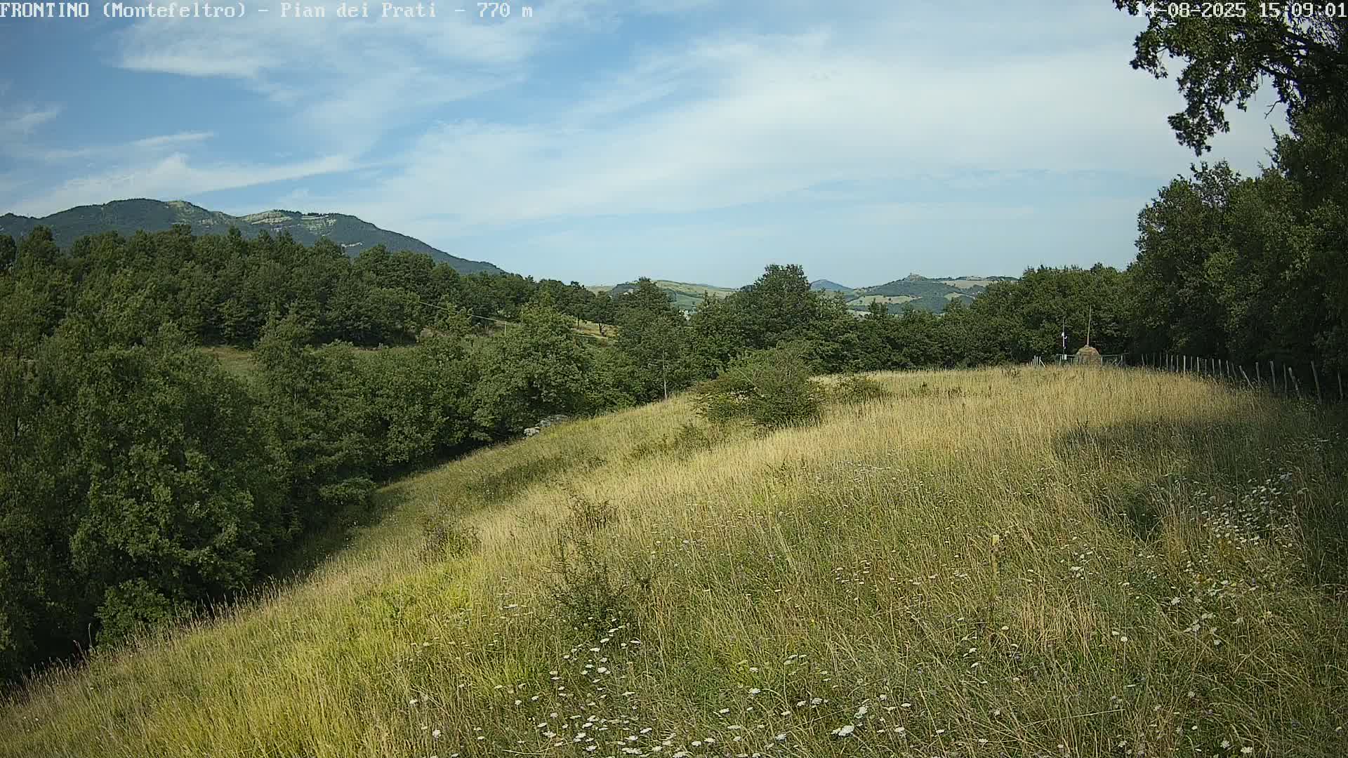 Pian dei Prati, Mount Carpegna Live Cam - Carpegna, Marche, Italy