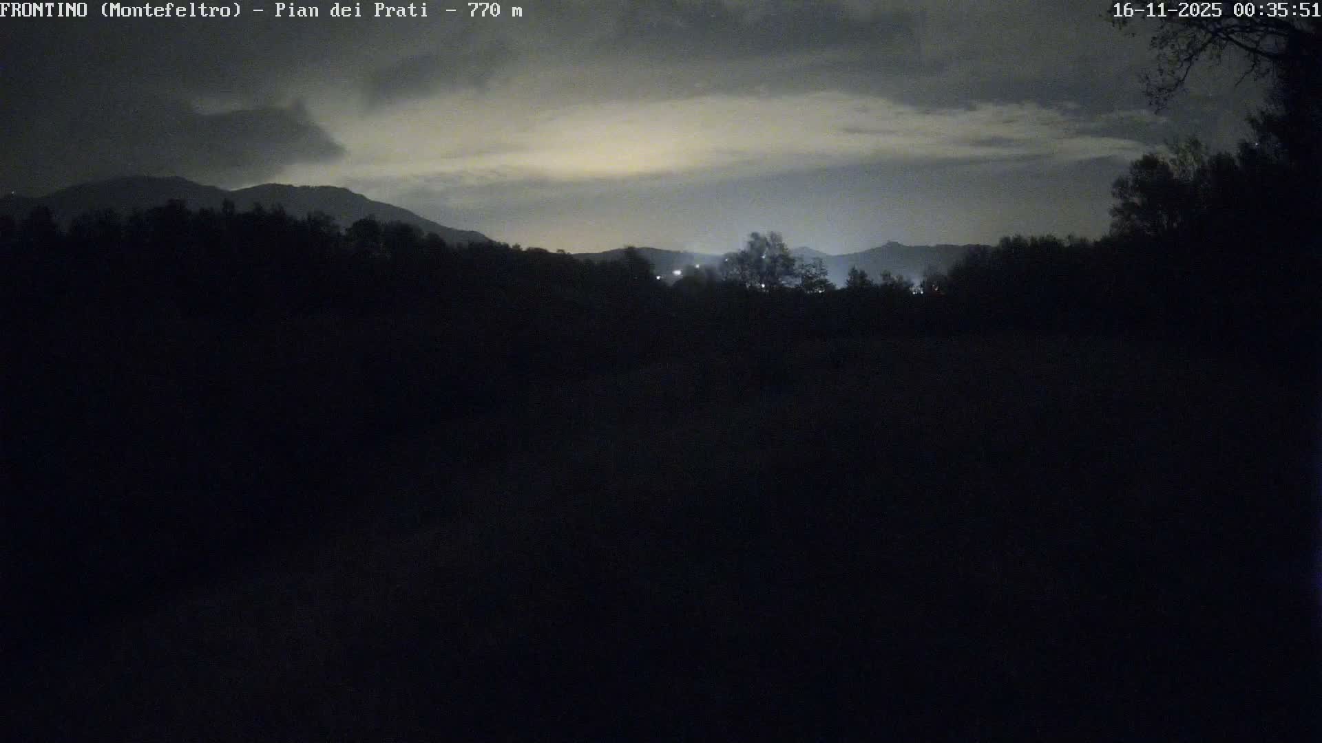 Pian dei Prati, Mount Carpegna Live Cam - Carpegna, Marche, Italy