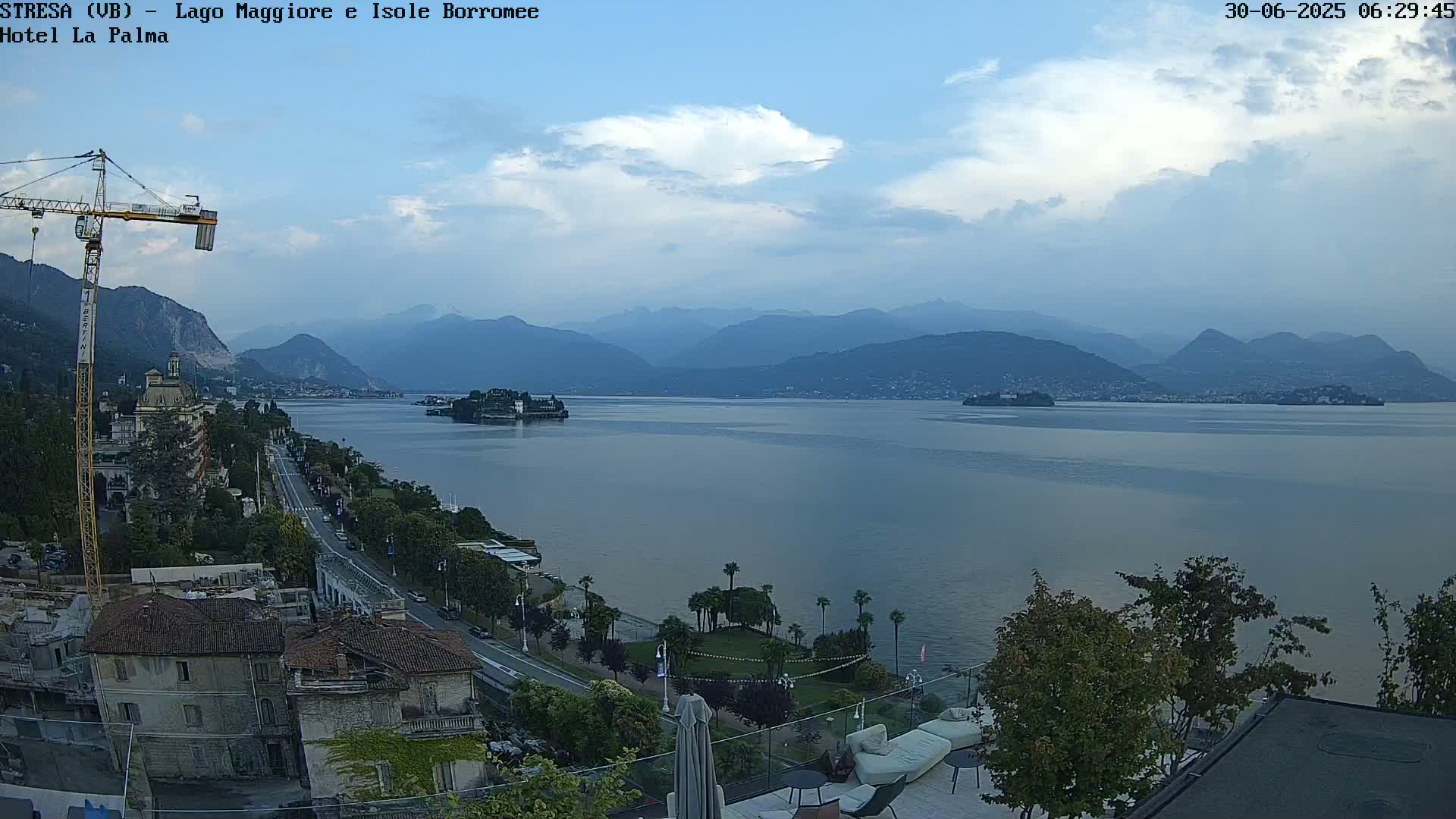 Stresa, Lake Maggiore & Borromean Islands Live Cam - Stresa, Piedmont, Italy