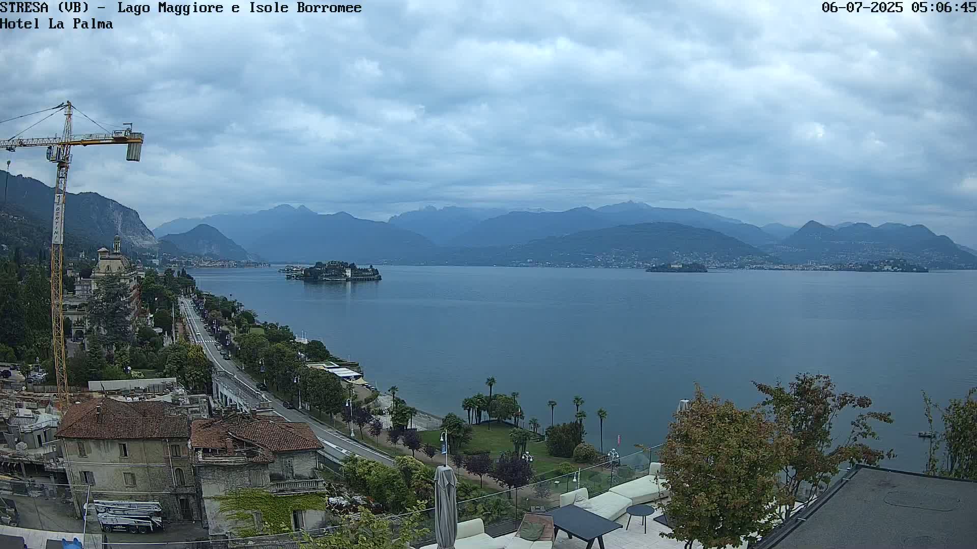 Stresa, Lake Maggiore & Borromean Islands Live Cam - Stresa, Piedmont, Italy