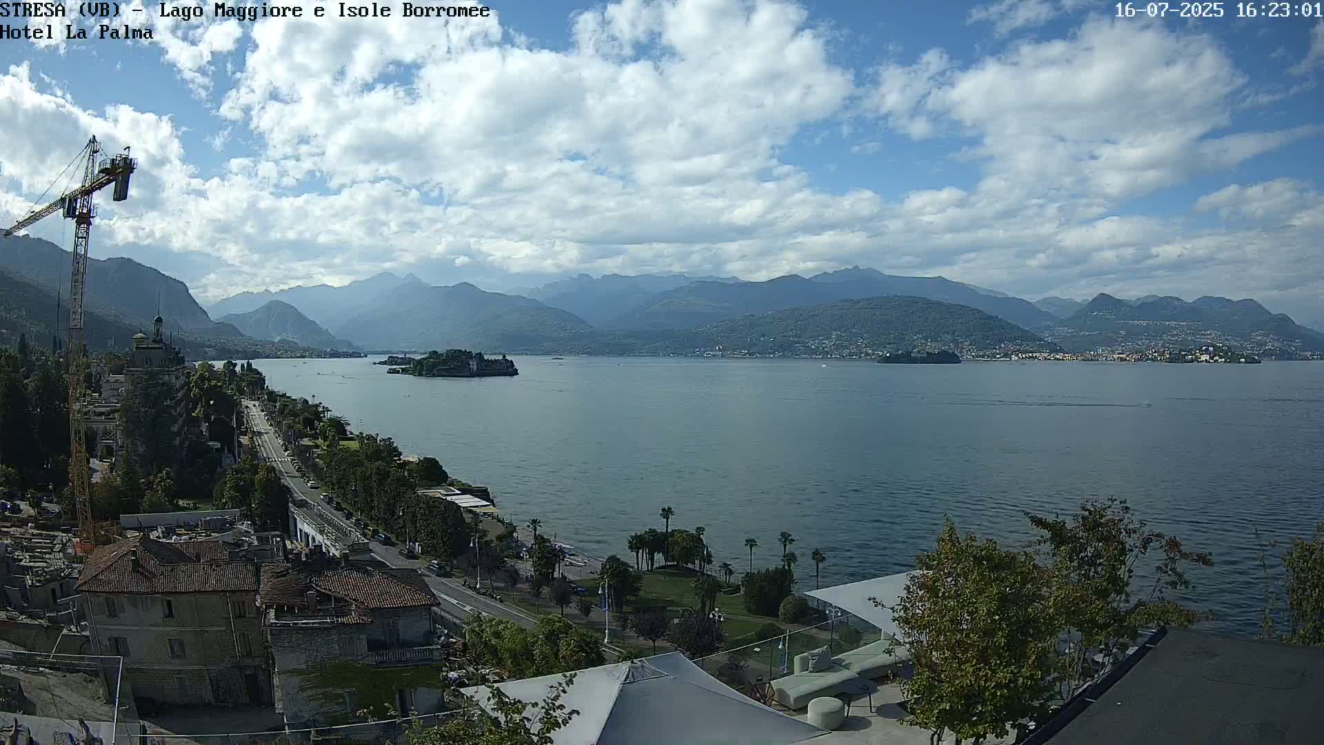 Stresa, Lake Maggiore & Borromean Islands Live Cam - Stresa, Piedmont, Italy