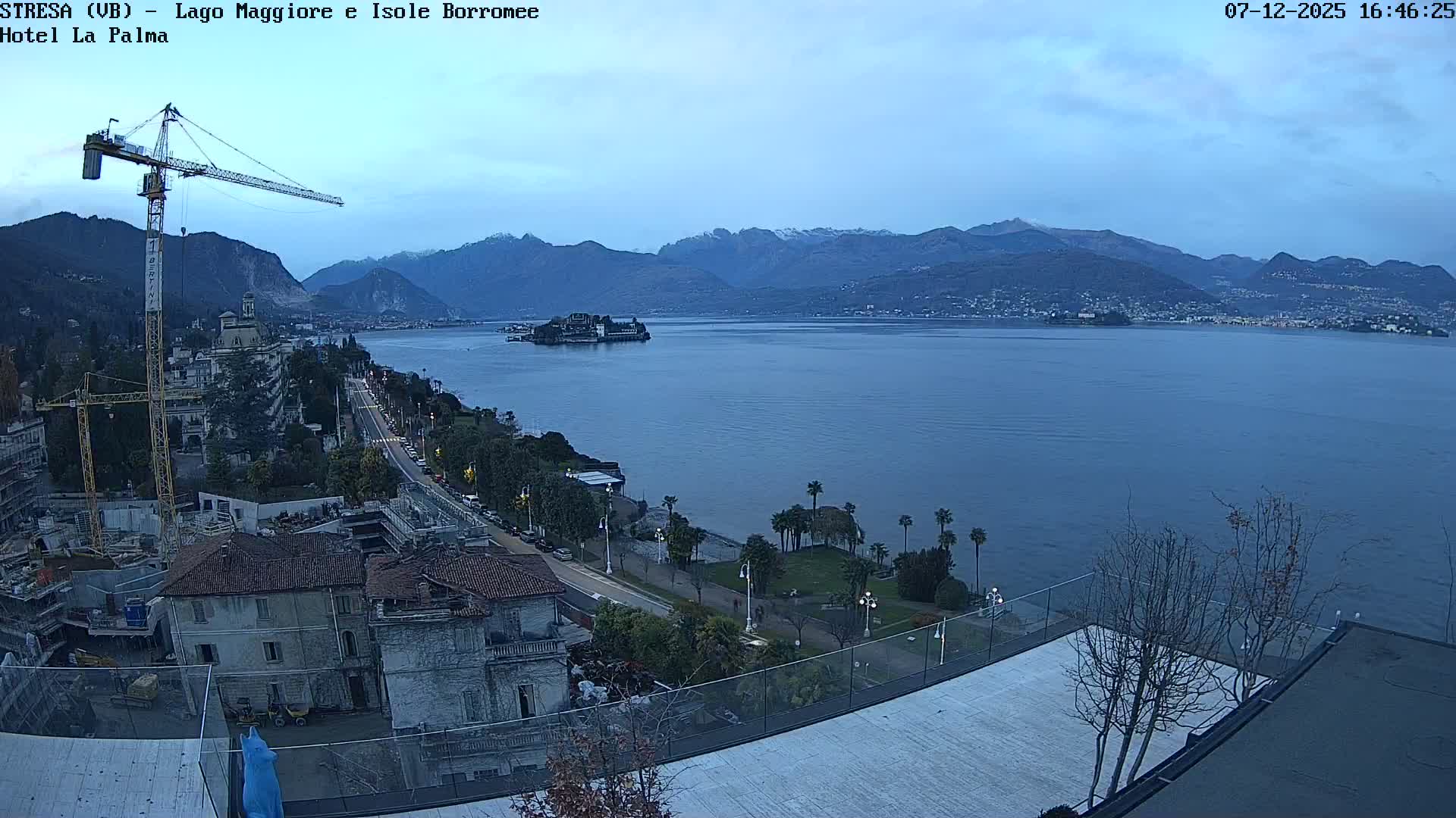 Stresa, Lake Maggiore & Borromean Islands Live Cam - Stresa, Piedmont, Italy