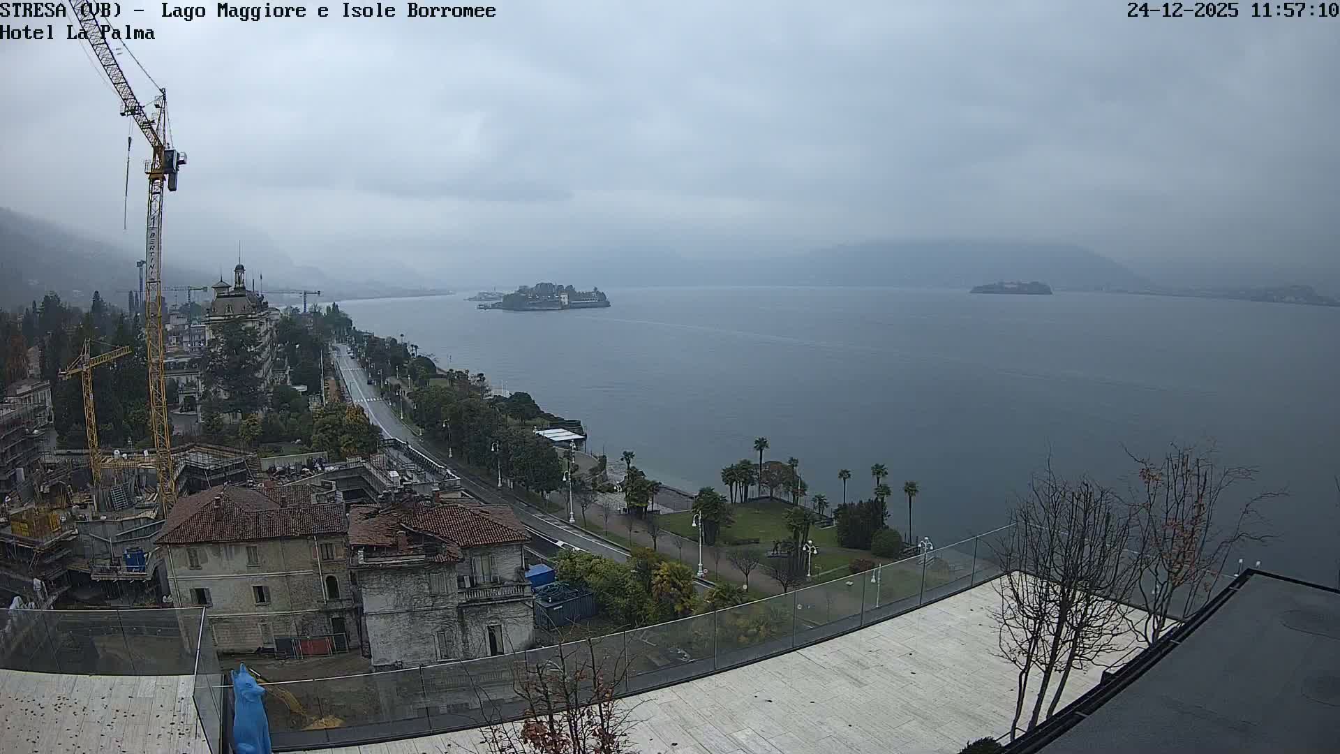 Stresa, Lake Maggiore & Borromean Islands Live Cam - Stresa, Piedmont, Italy