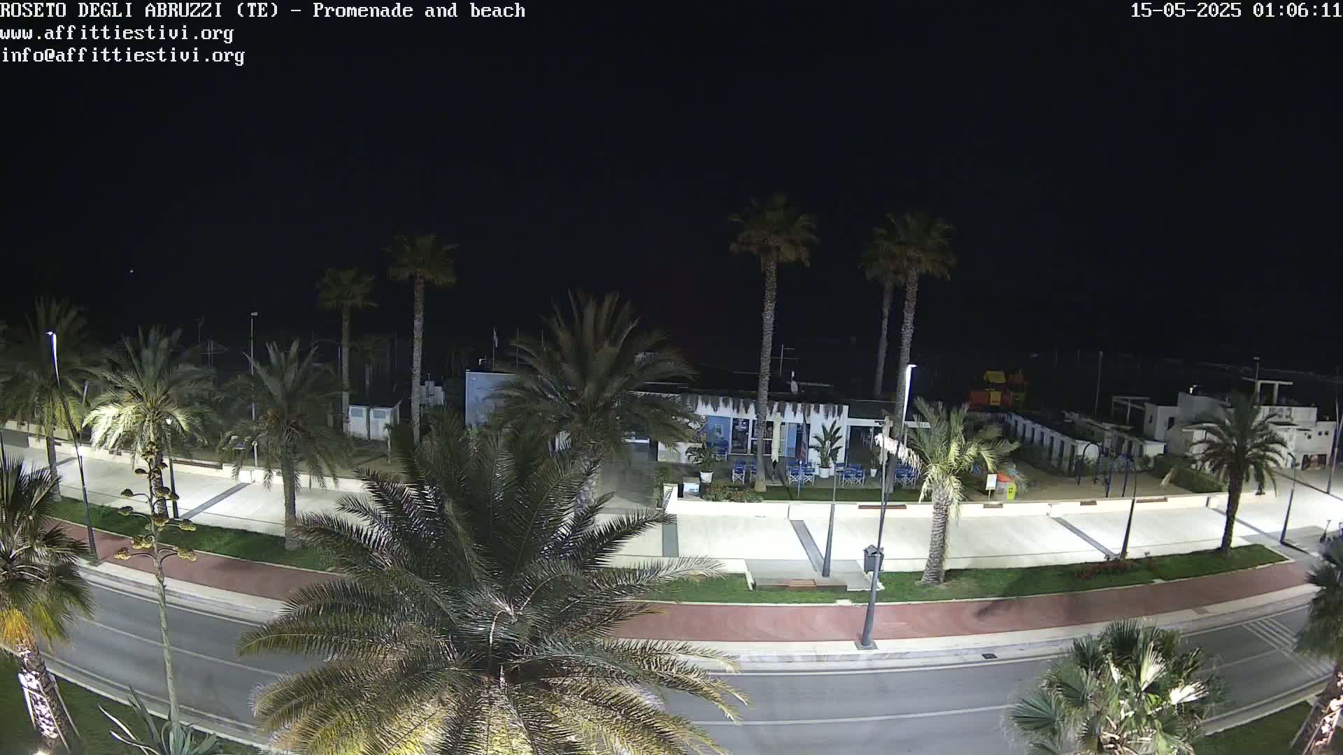 Roseto degli Abruzzi Beach Live Cam - Abruzzo, Italy