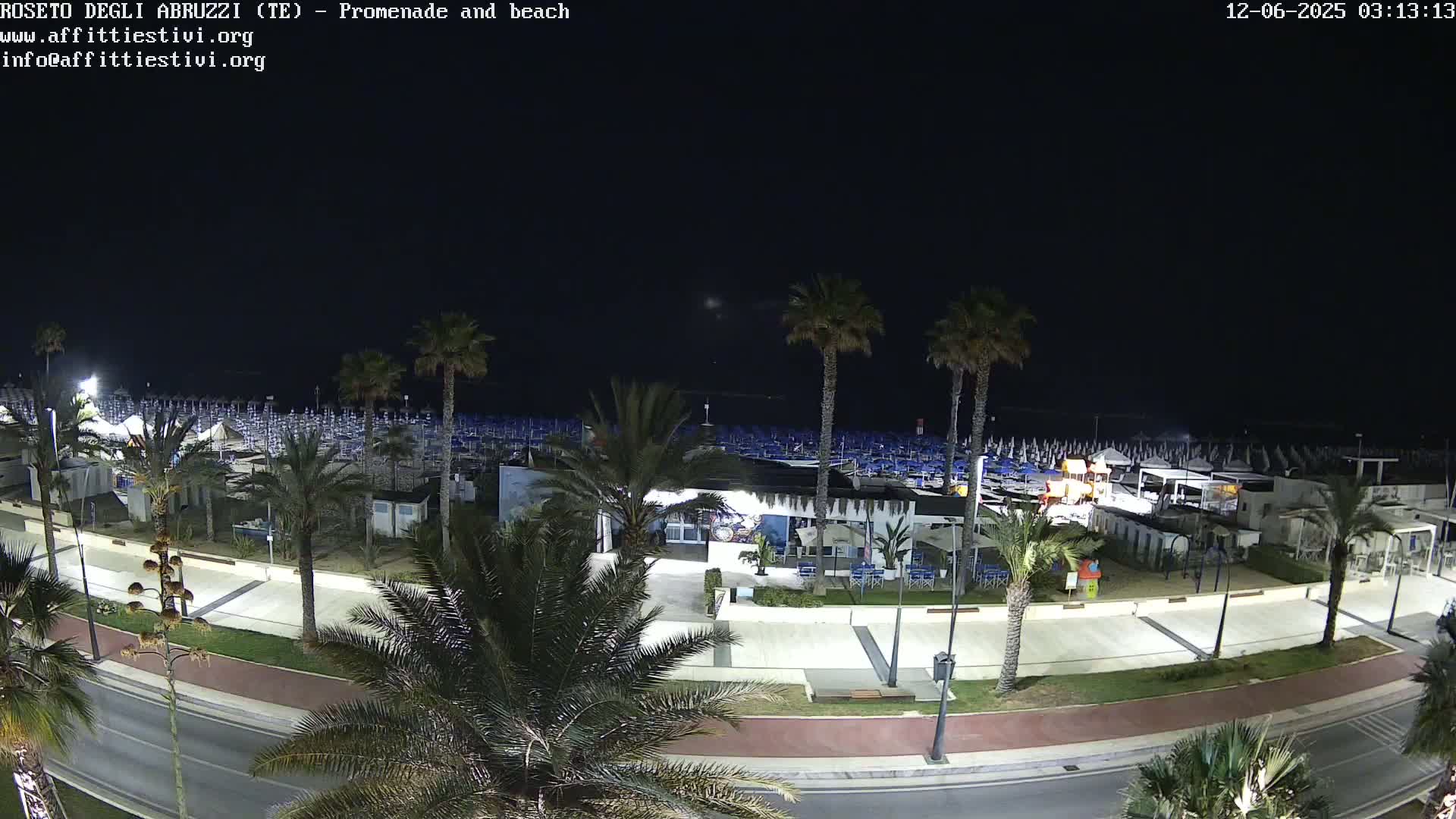 Roseto degli Abruzzi Beach Live Cam - Abruzzo, Italy